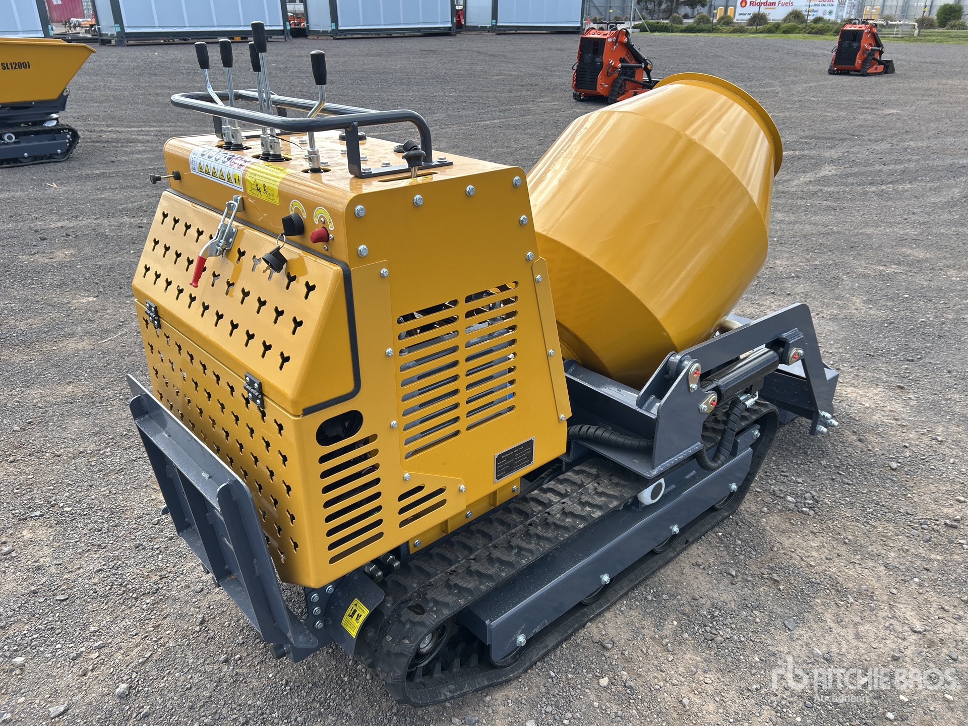 General Appearance with Picture, Right Rear Corner