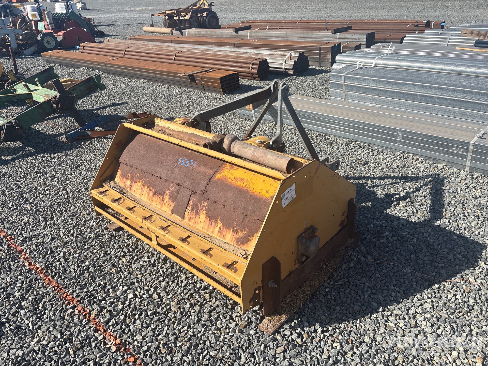 General Appearance with Foto, angolo anteriore sinistro