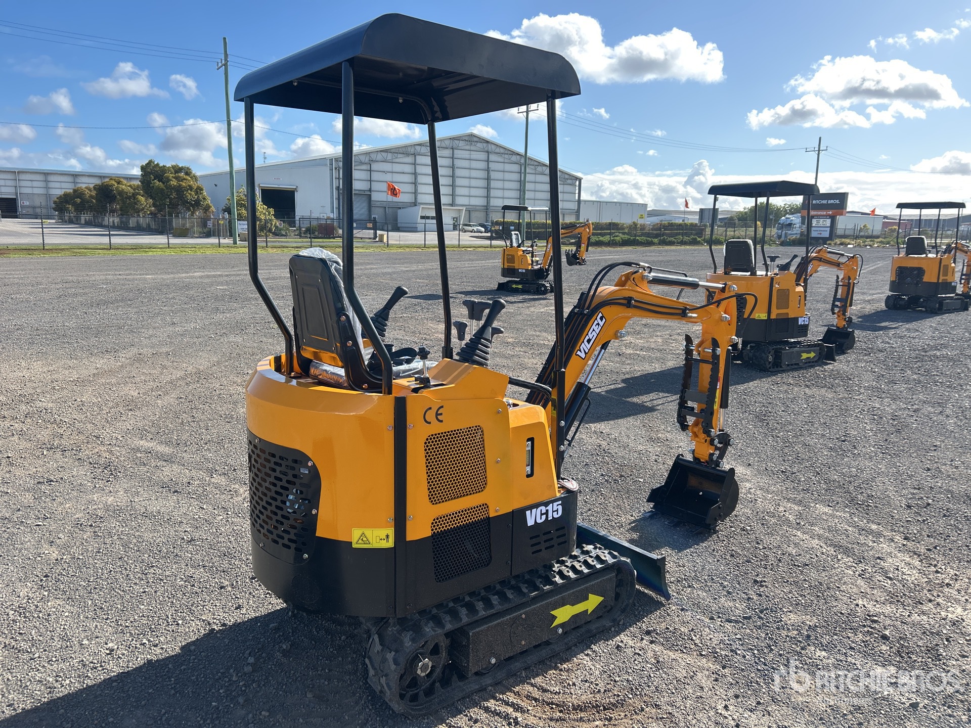 General Appearance with Picture, Right Rear Corner