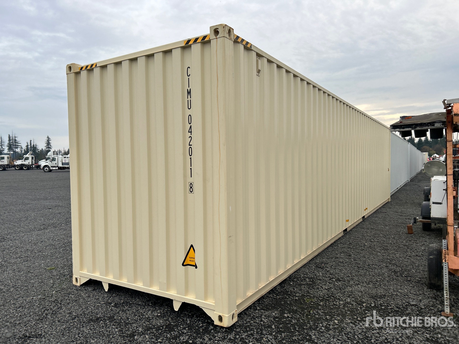 General Appearance with Bild, Ecke hinten rechts