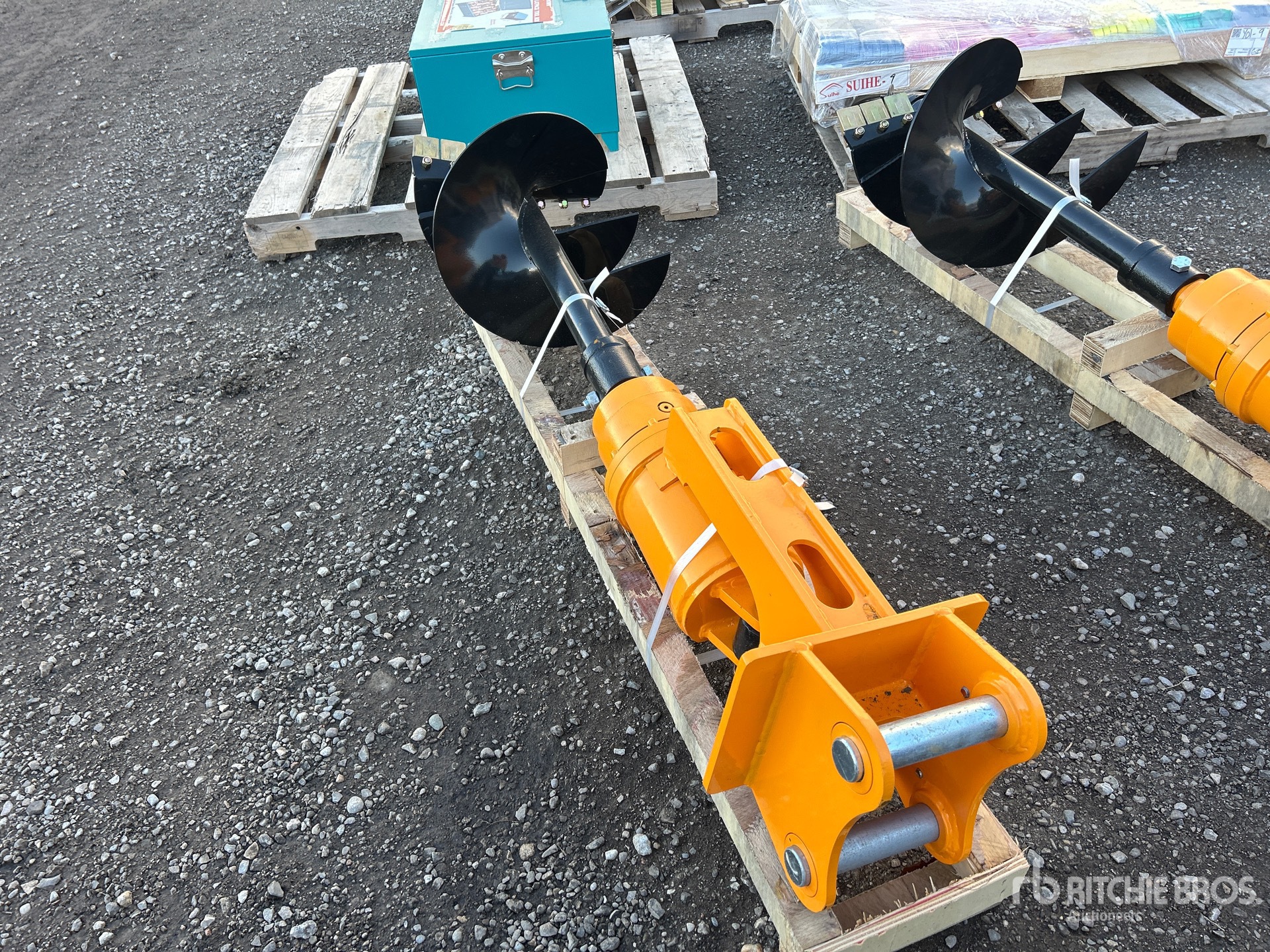 General Appearance with Bild, Ecke hinten links