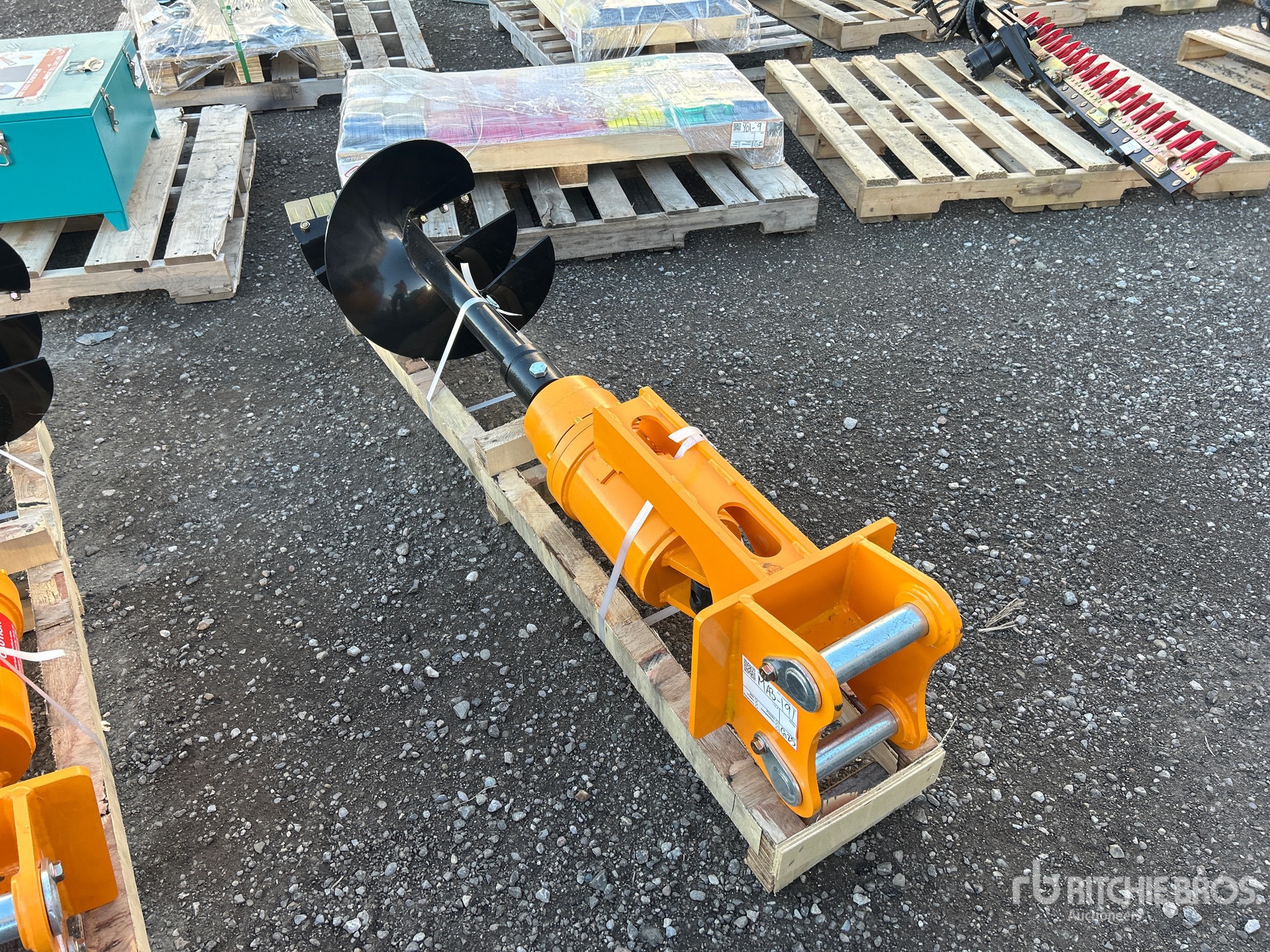 General Appearance with Bild, Ecke hinten links