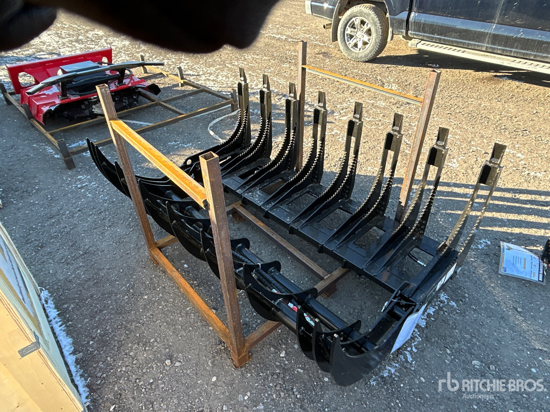 General Appearance with Picture, Left Front Corner