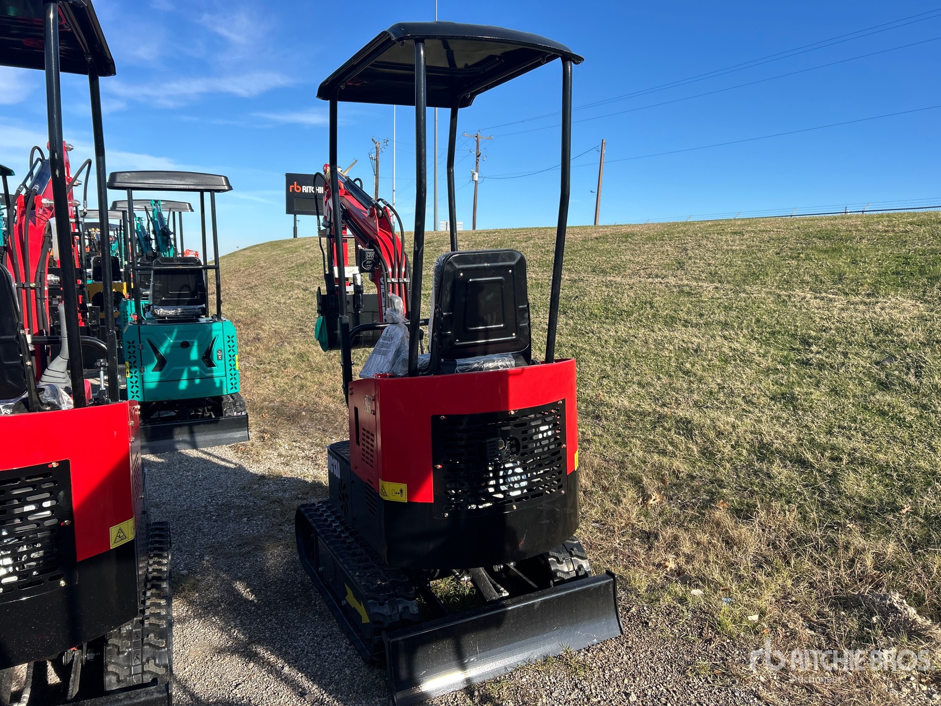 General Appearance with Picture, Left Rear Corner