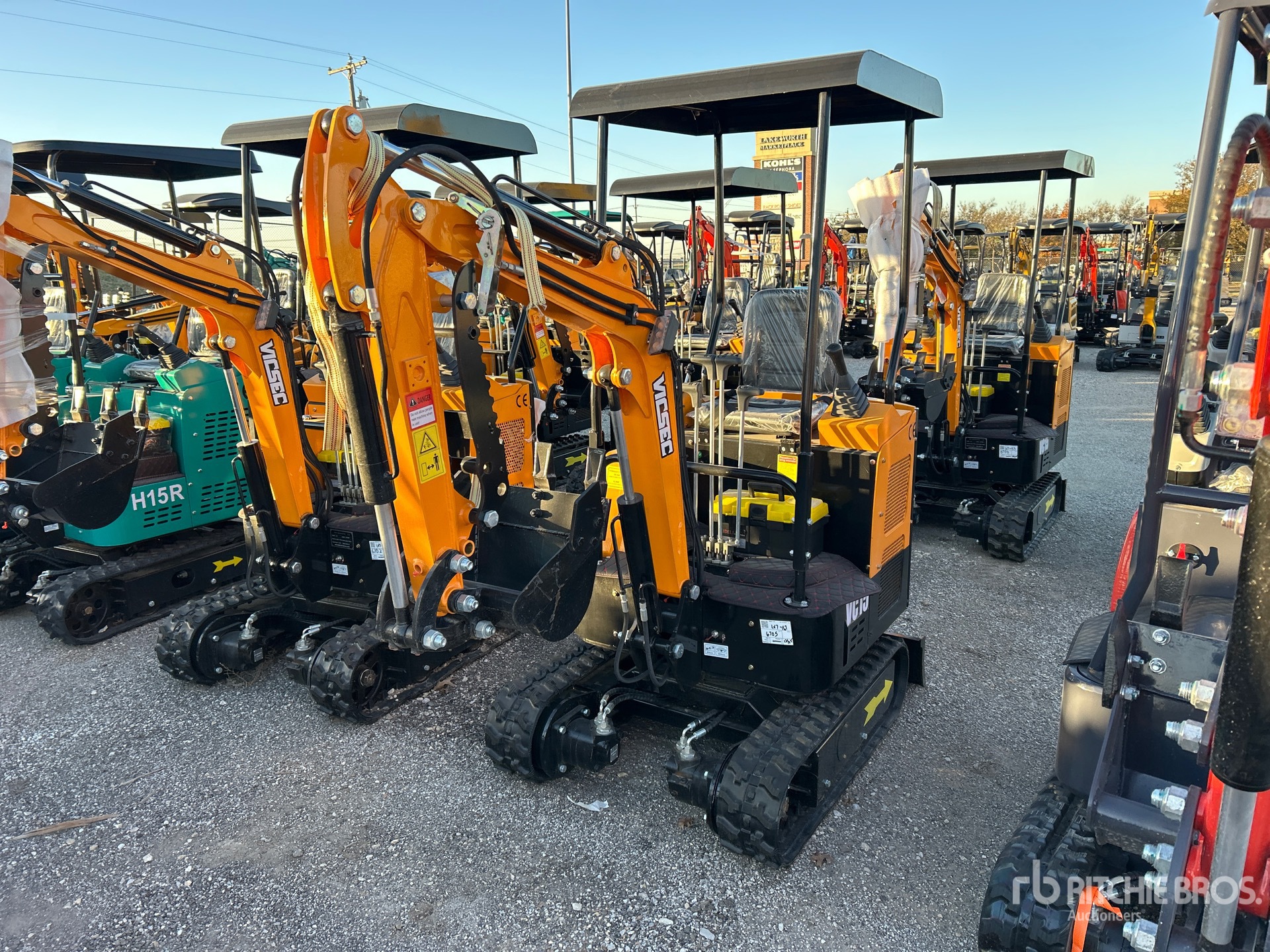 General Appearance with Picture, Left Front Corner