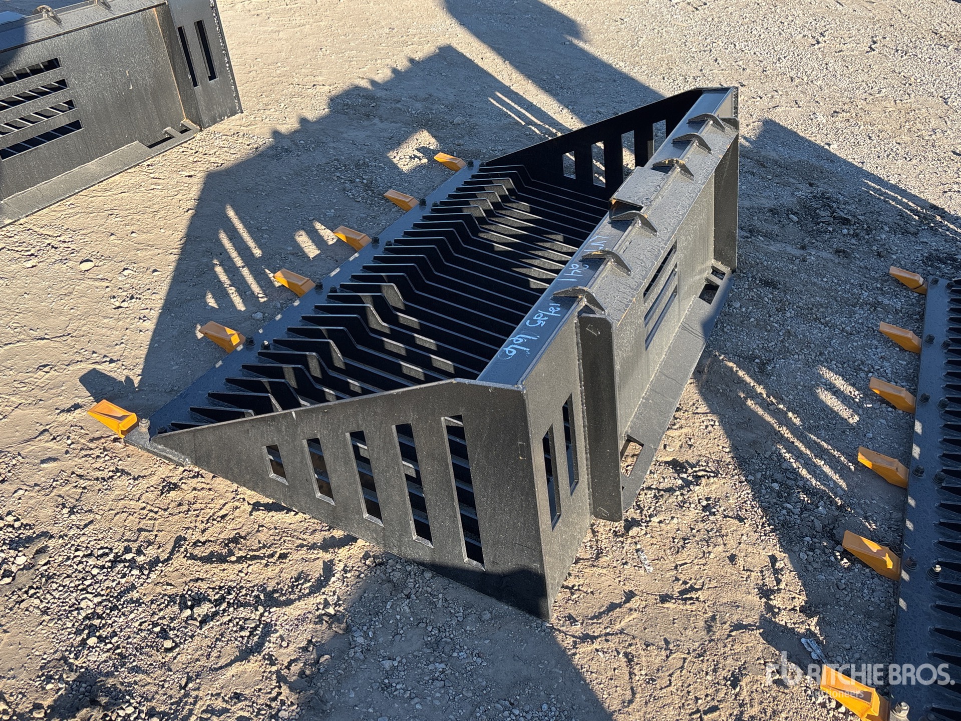 General Appearance with Imagen: esquina trasera izquierda