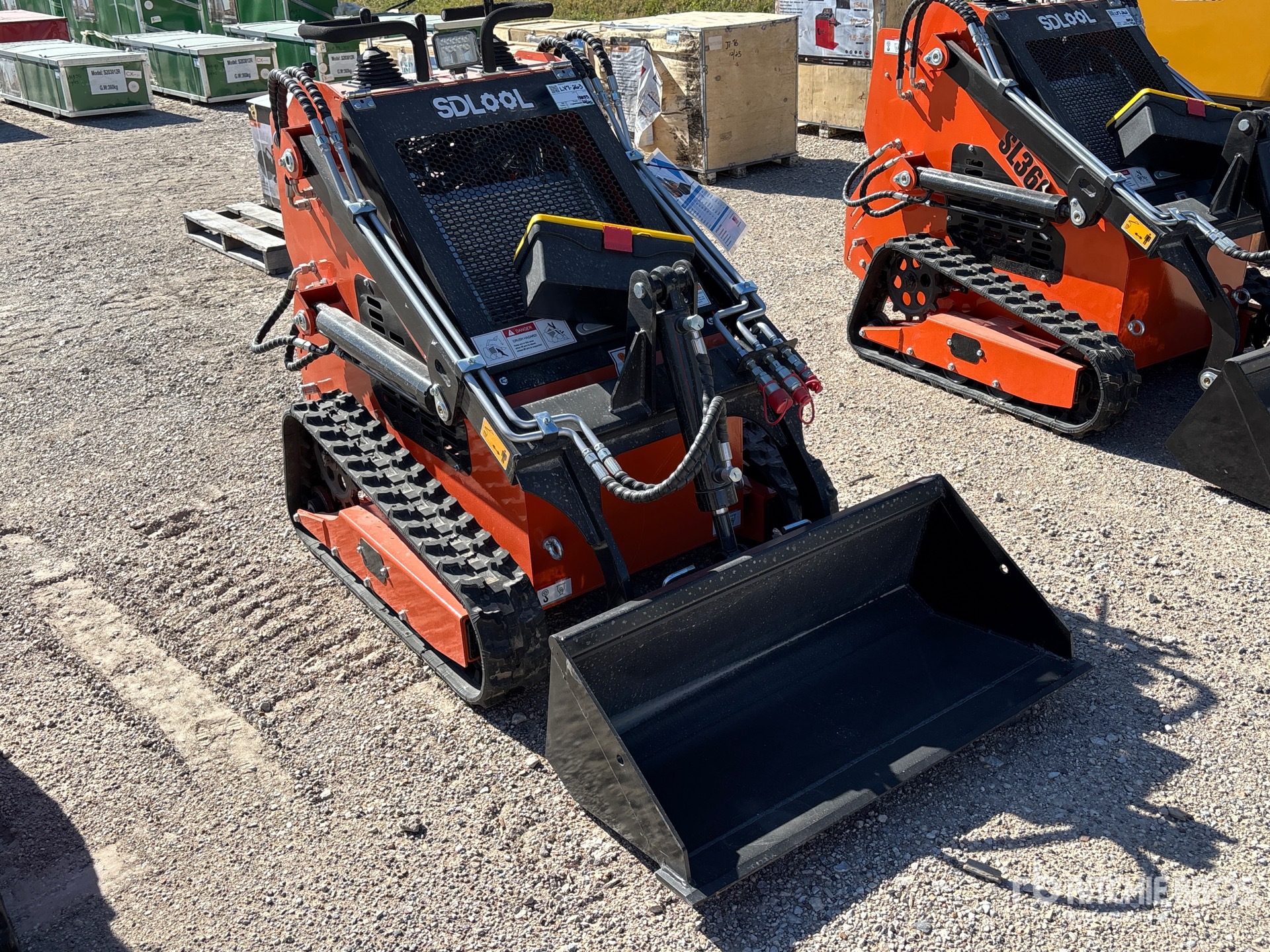 General Appearance with Bild, Ecke vorne rechts