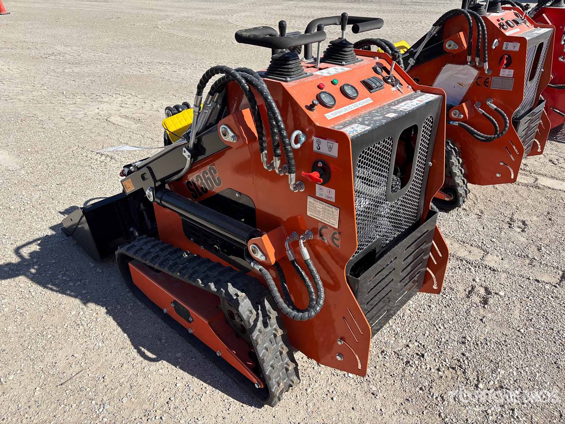 General Appearance with Bild, Ecke hinten links