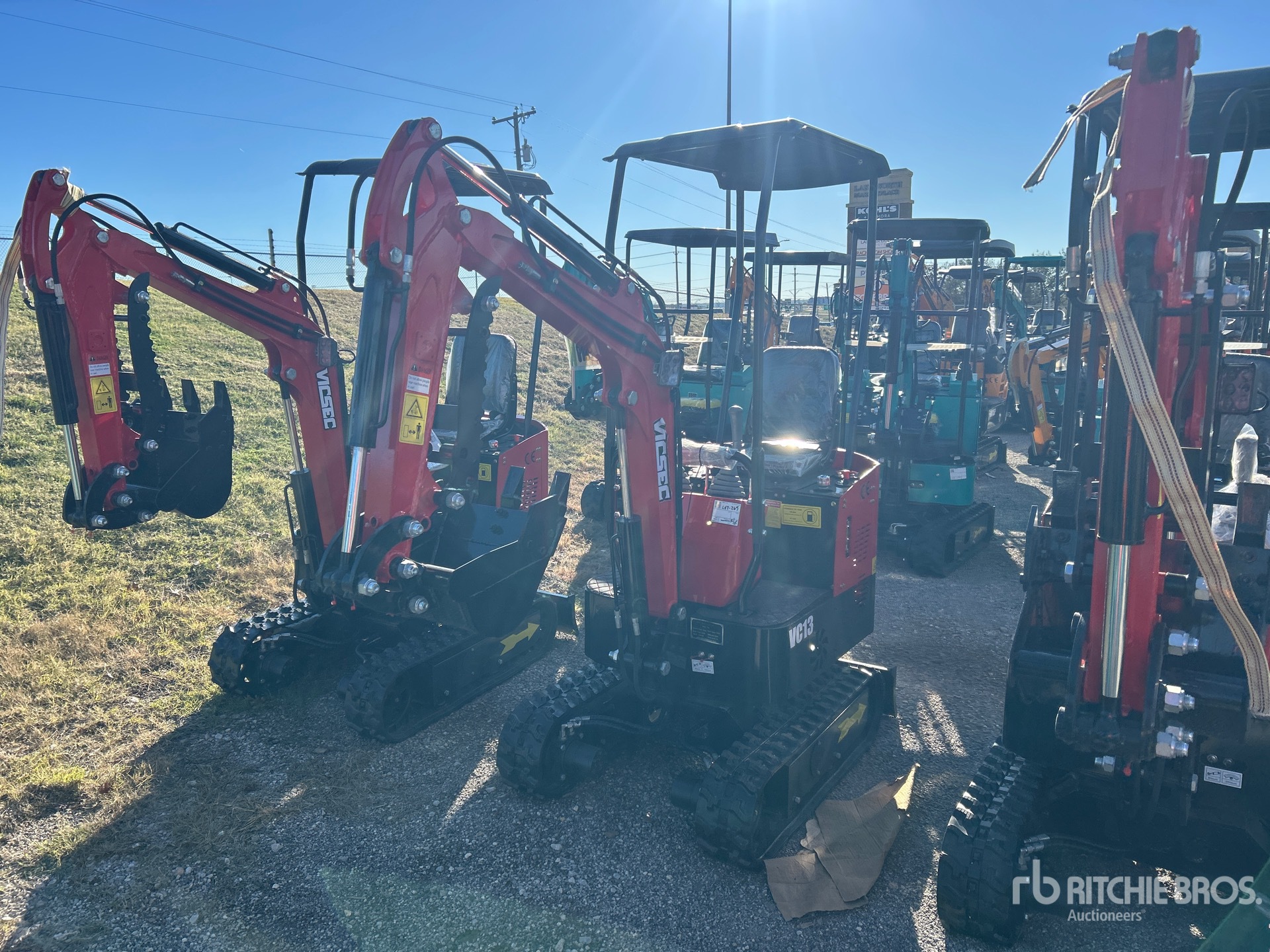 General Appearance with Picture, Left Front Corner