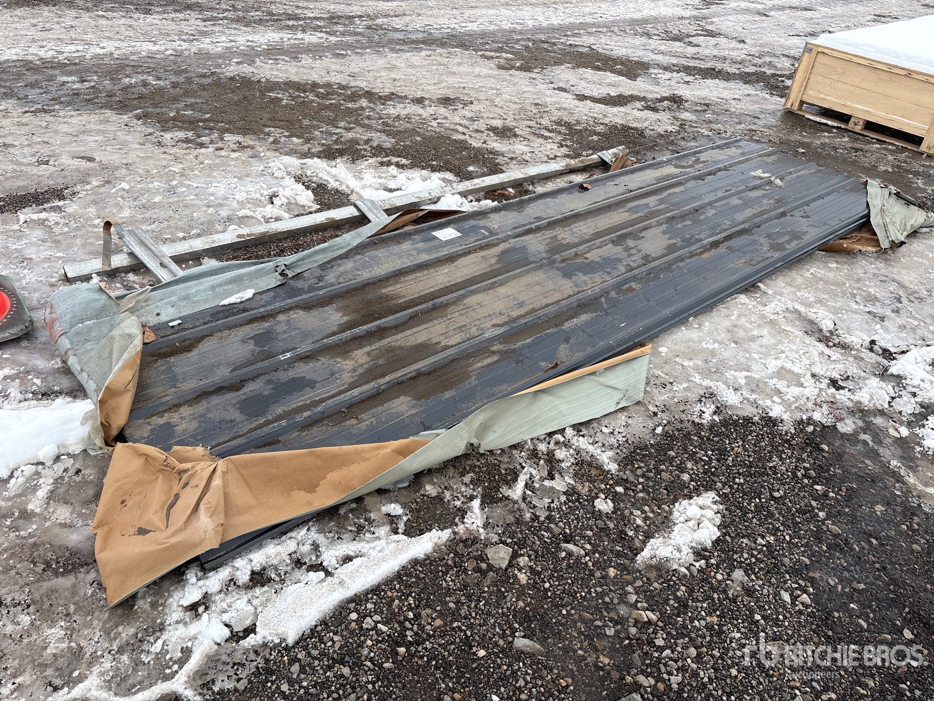 General Appearance with Image, coin avant gauche