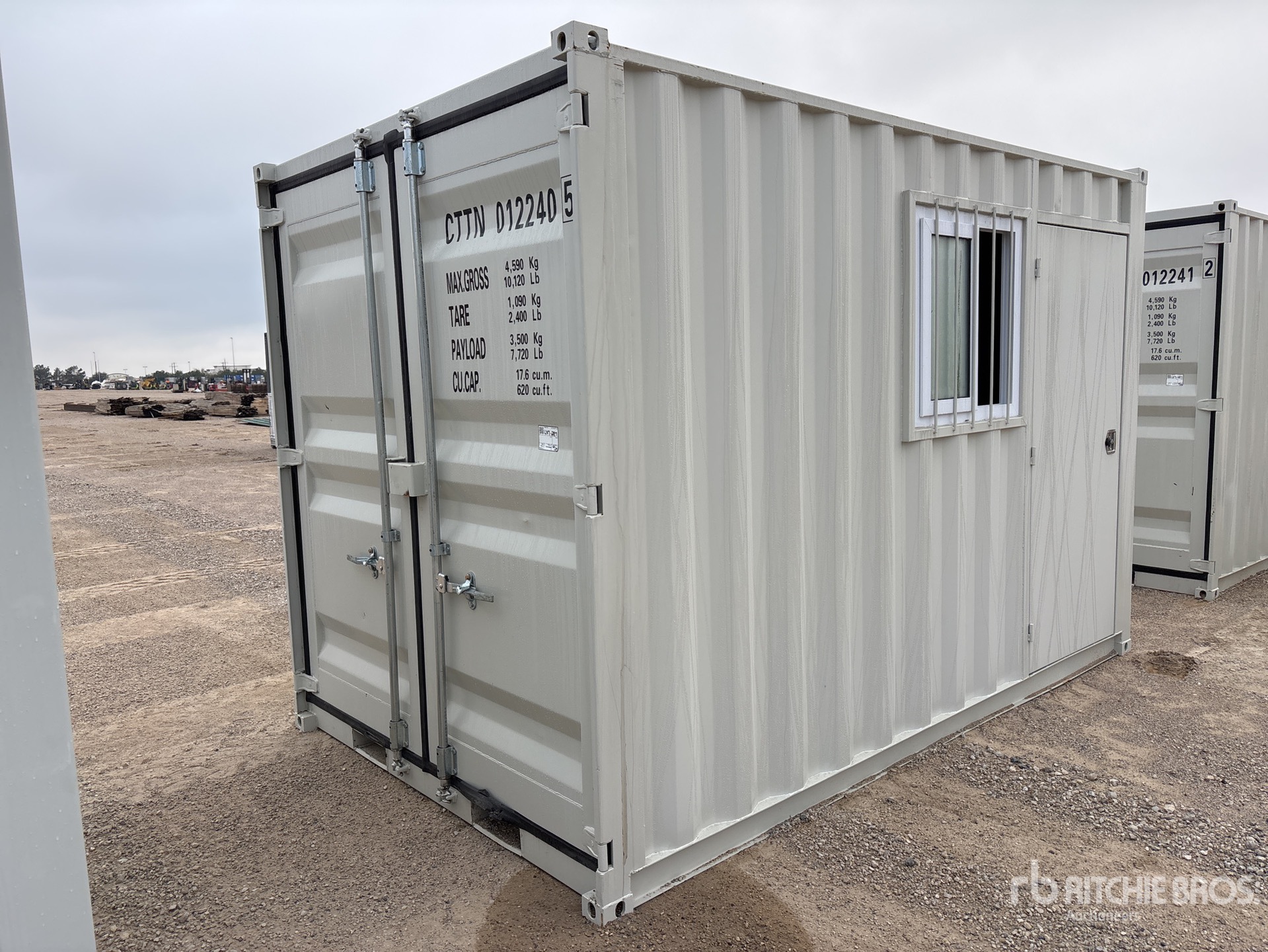 General Appearance with Picture, Left Front Corner