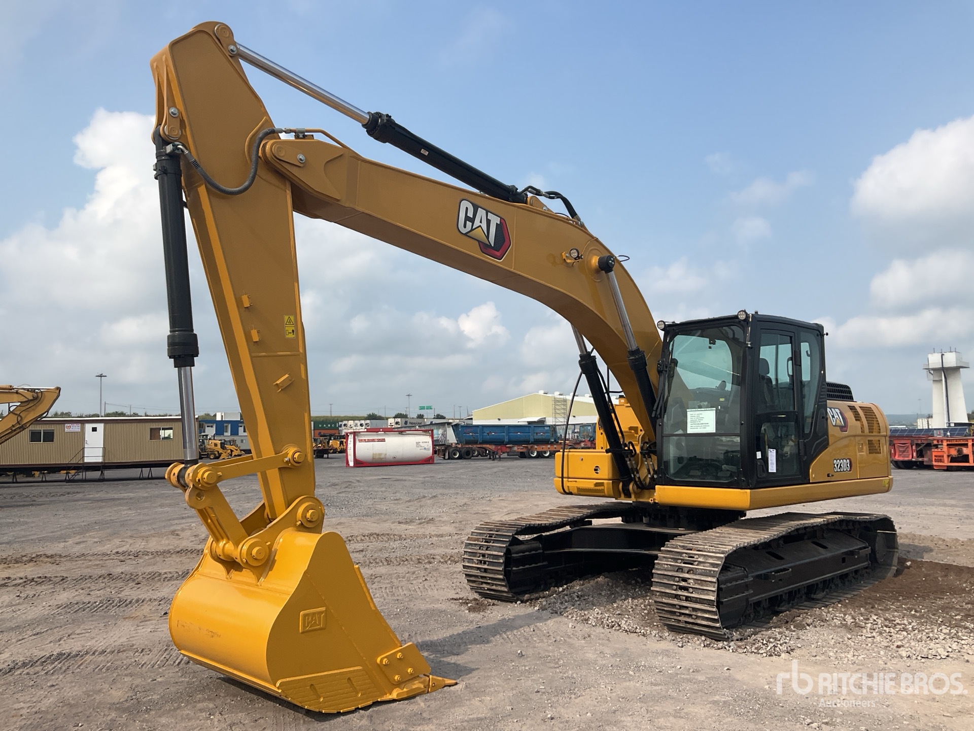 General Appearance with Featured Photo