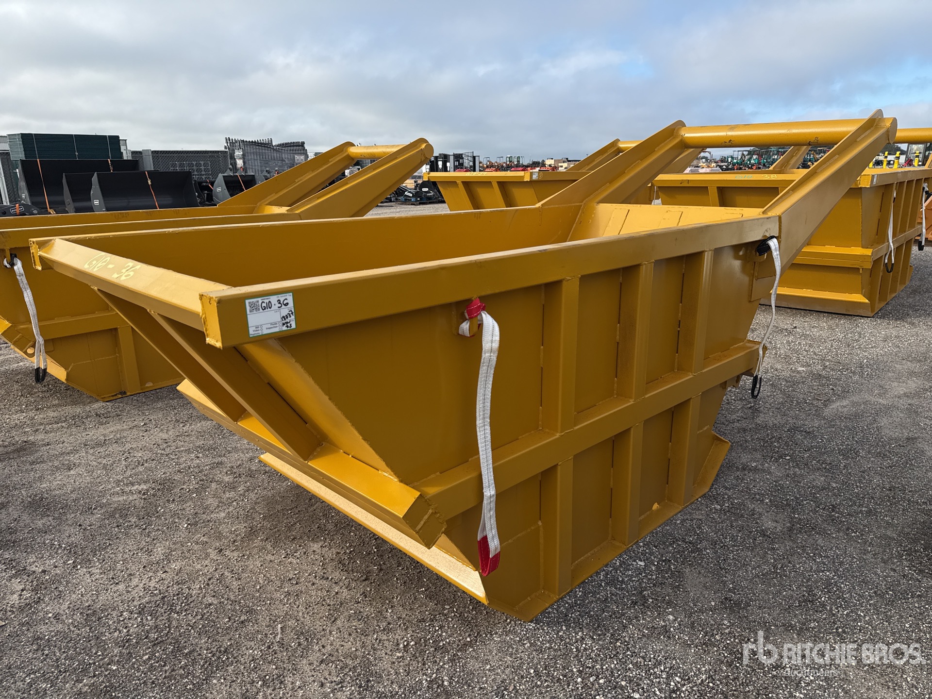 General Appearance with Foto, angolo anteriore destro