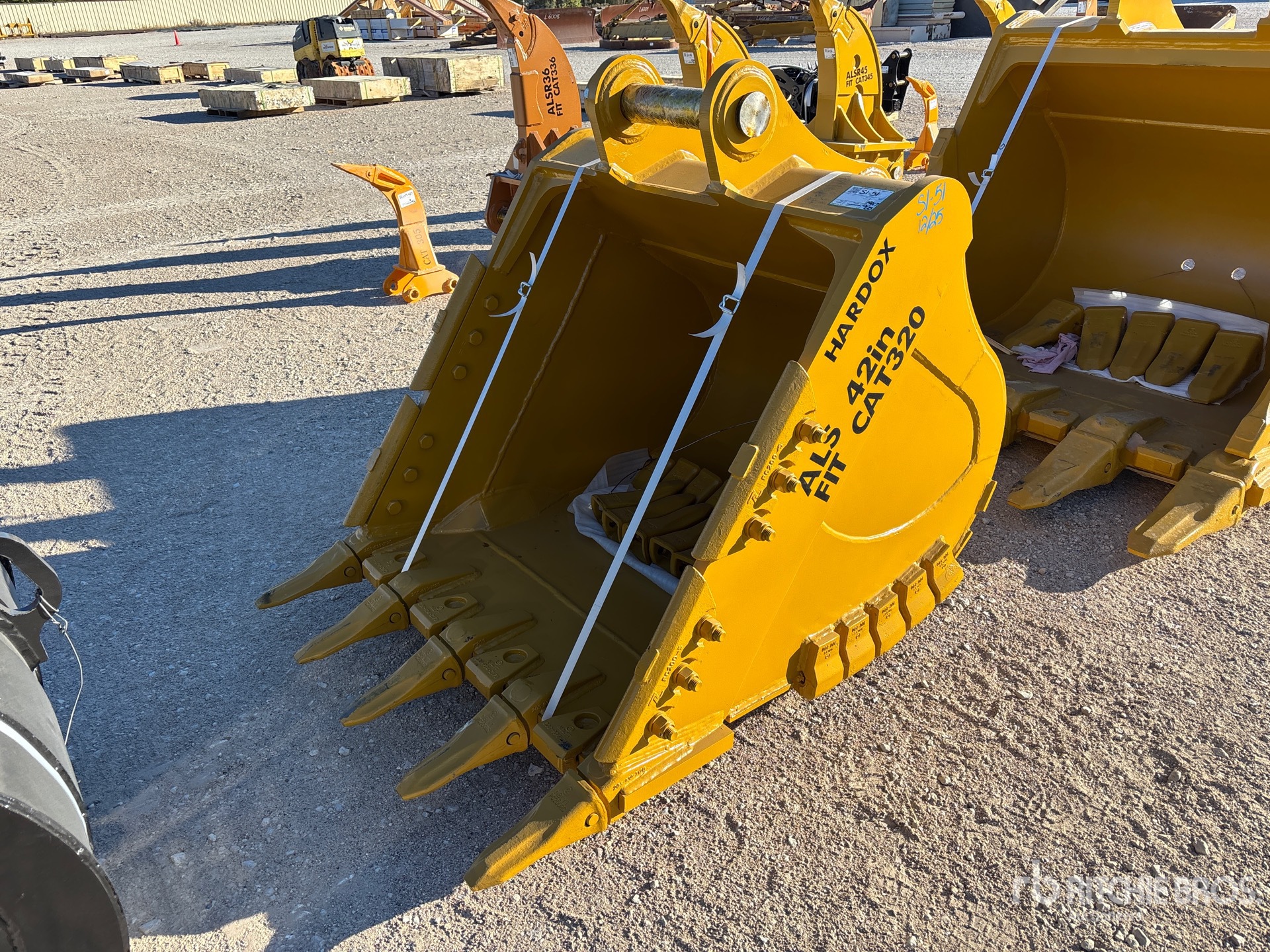 Aspect général with Image, coin avant gauche