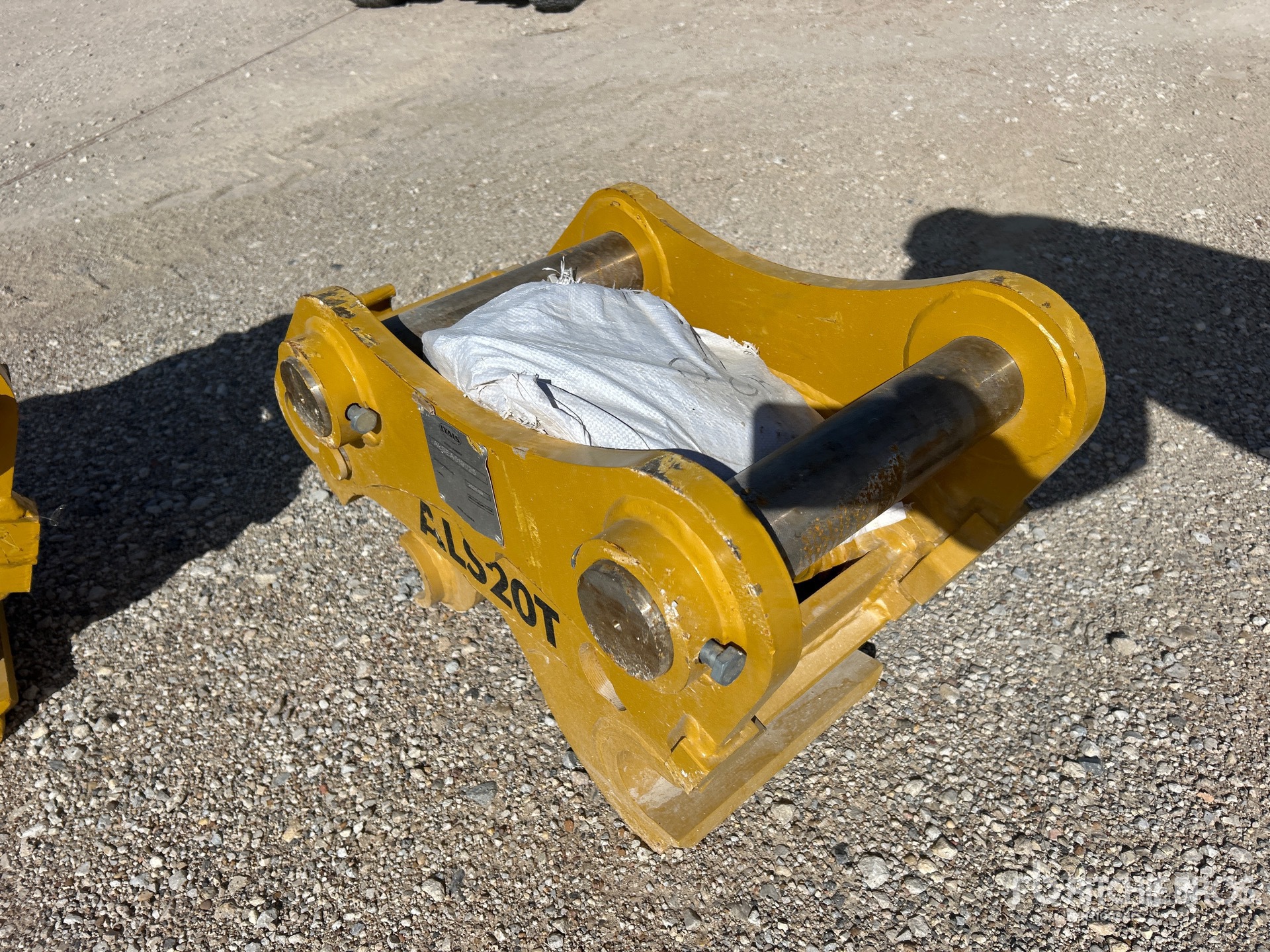 General Appearance with Imagen: esquina trasera izquierda