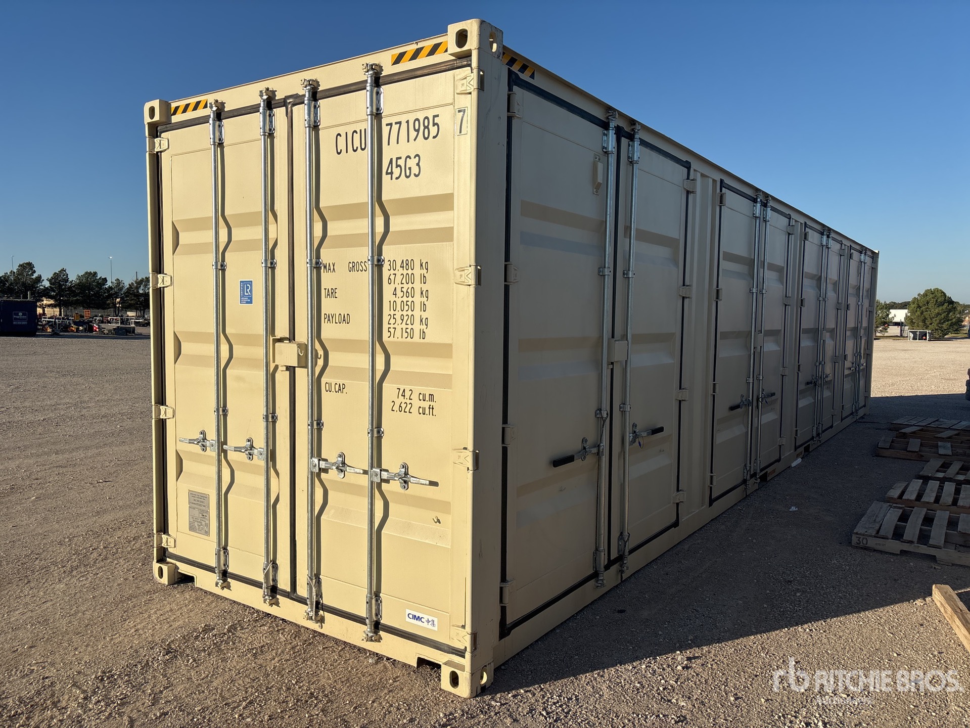 General Appearance with Picture, Left Front Corner