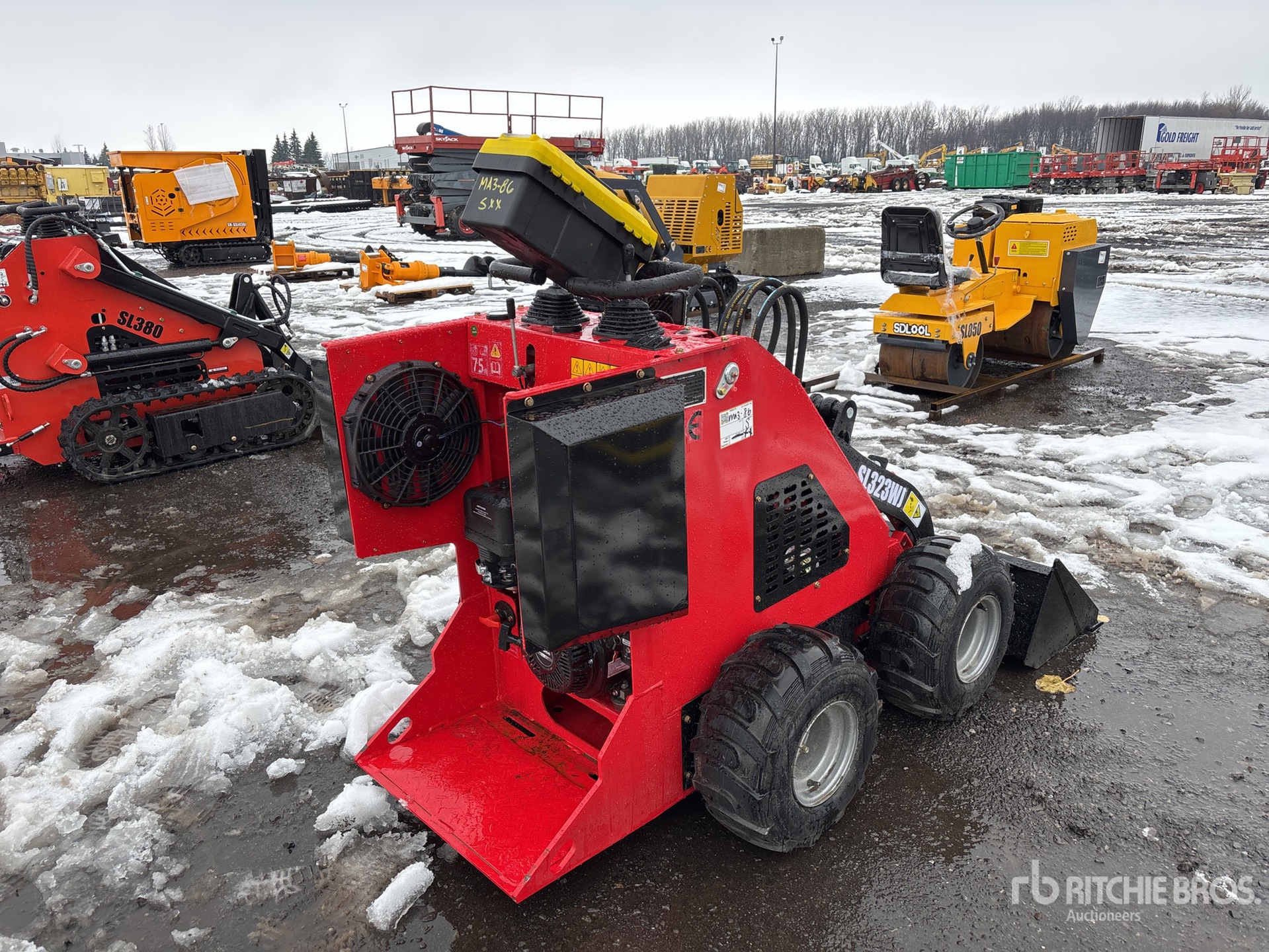 General Appearance with Imagen: esquina trasera derecha