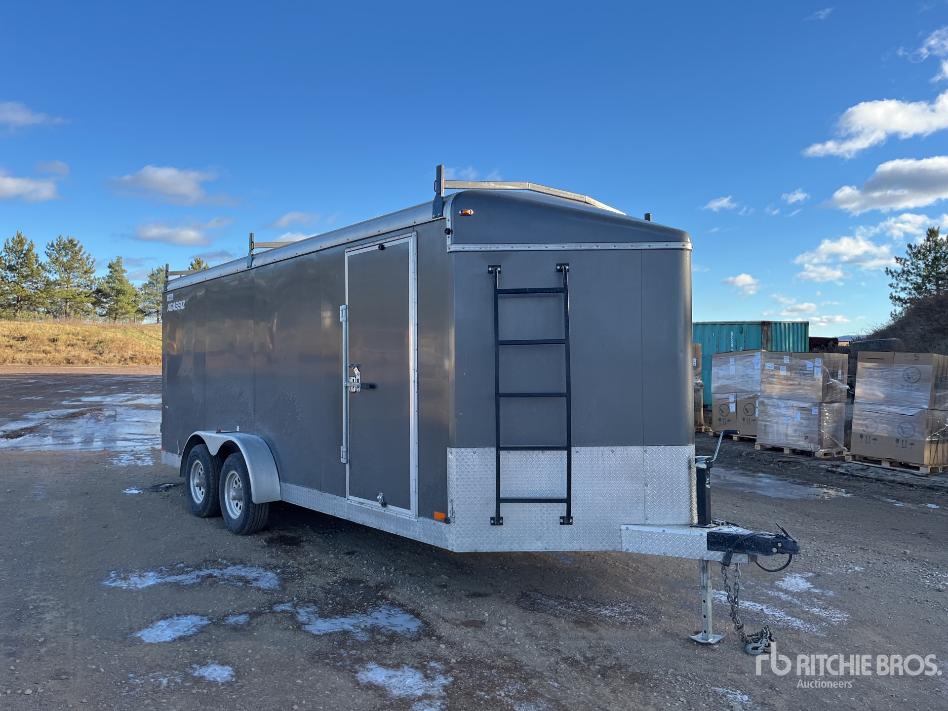 Aspect général with Image, coin avant droit