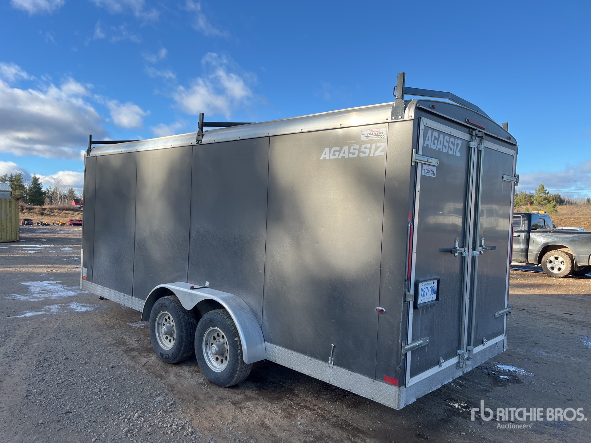 Aspect général with Image, coin arrière gauche