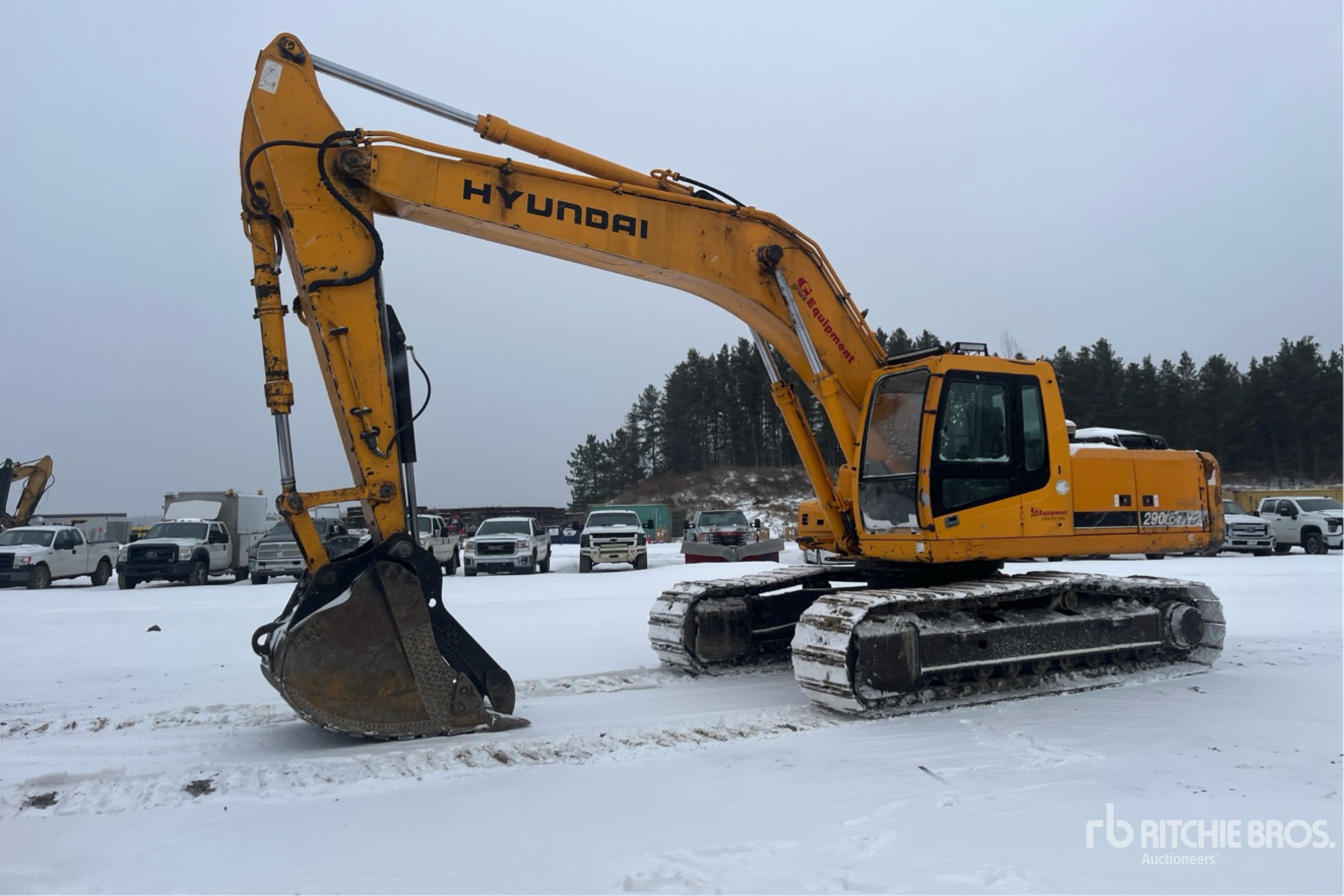 General Appearance with Picture, Left Front Corner