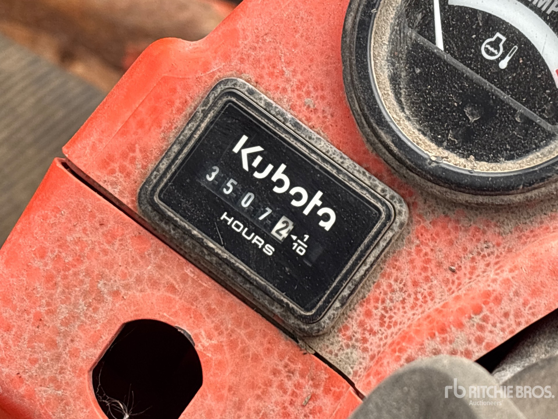 General Appearance with Hour Meter / Odometer