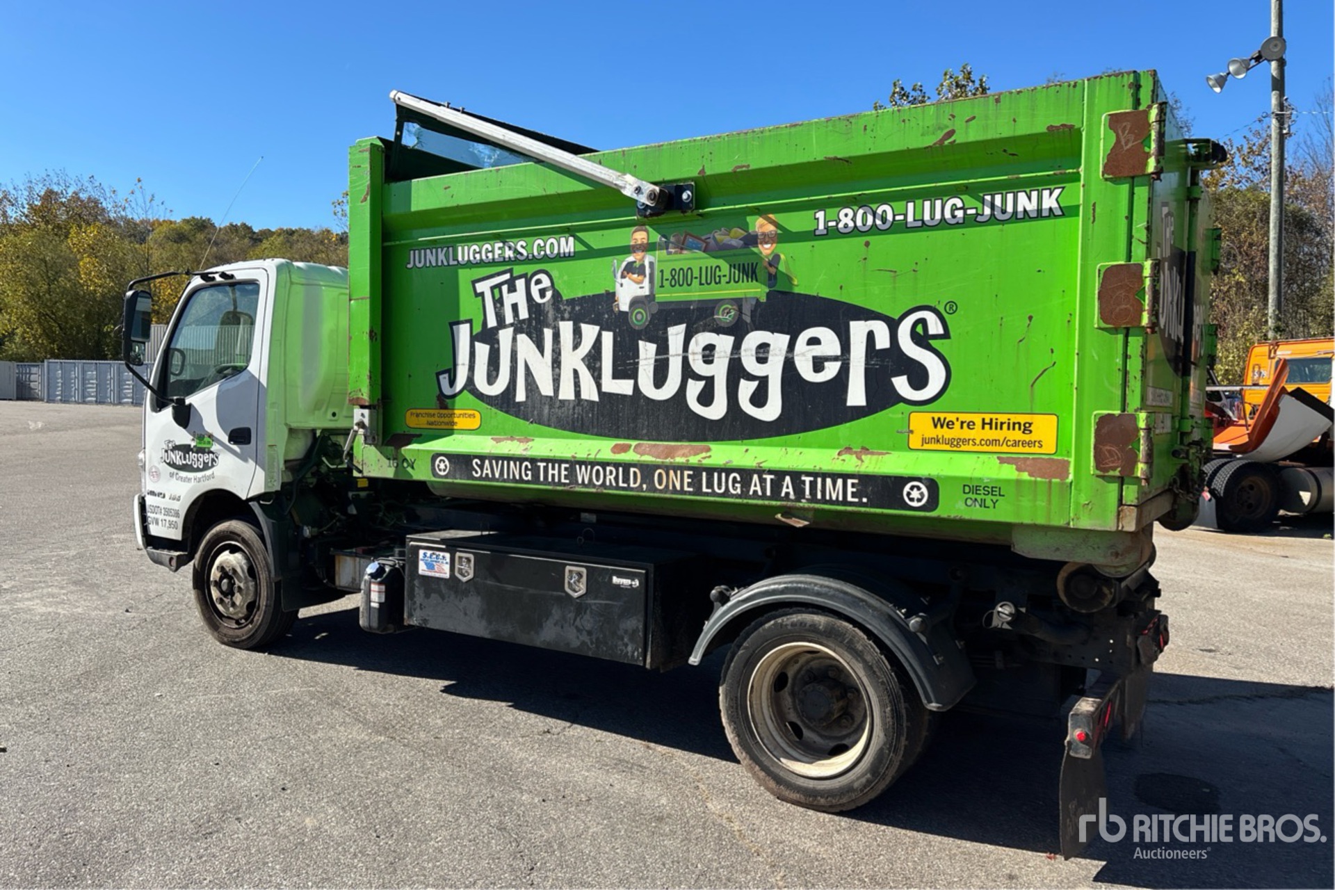 General Appearance with Bild, Ecke hinten links