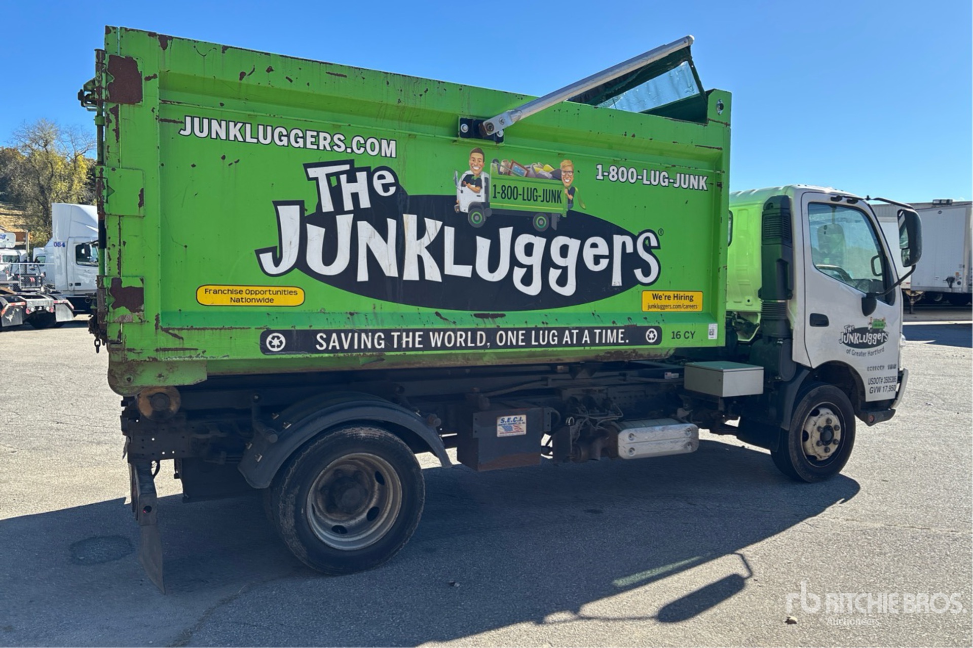 General Appearance with Bild, Ecke hinten rechts