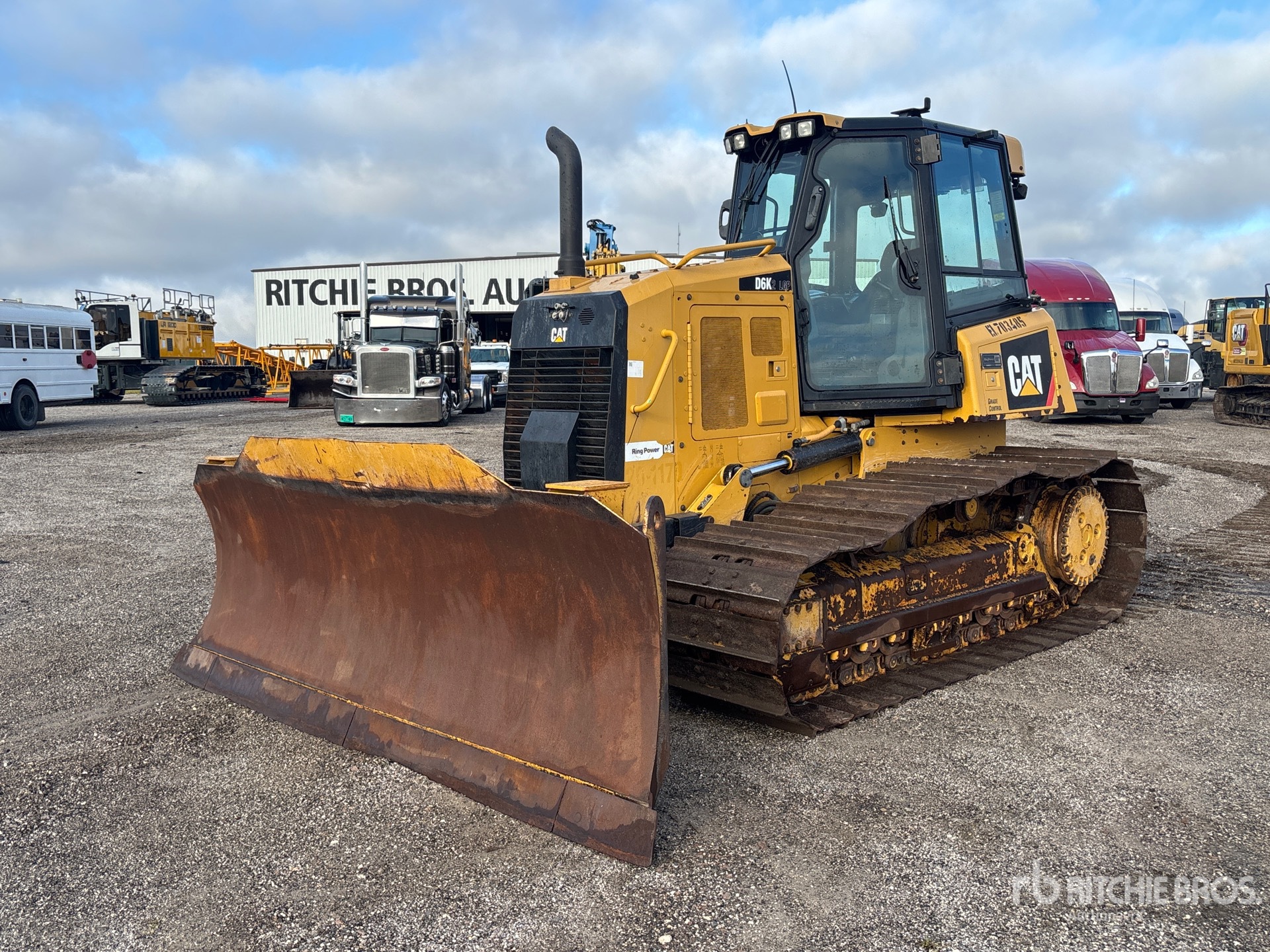 Aspect général with Image, coin avant gauche