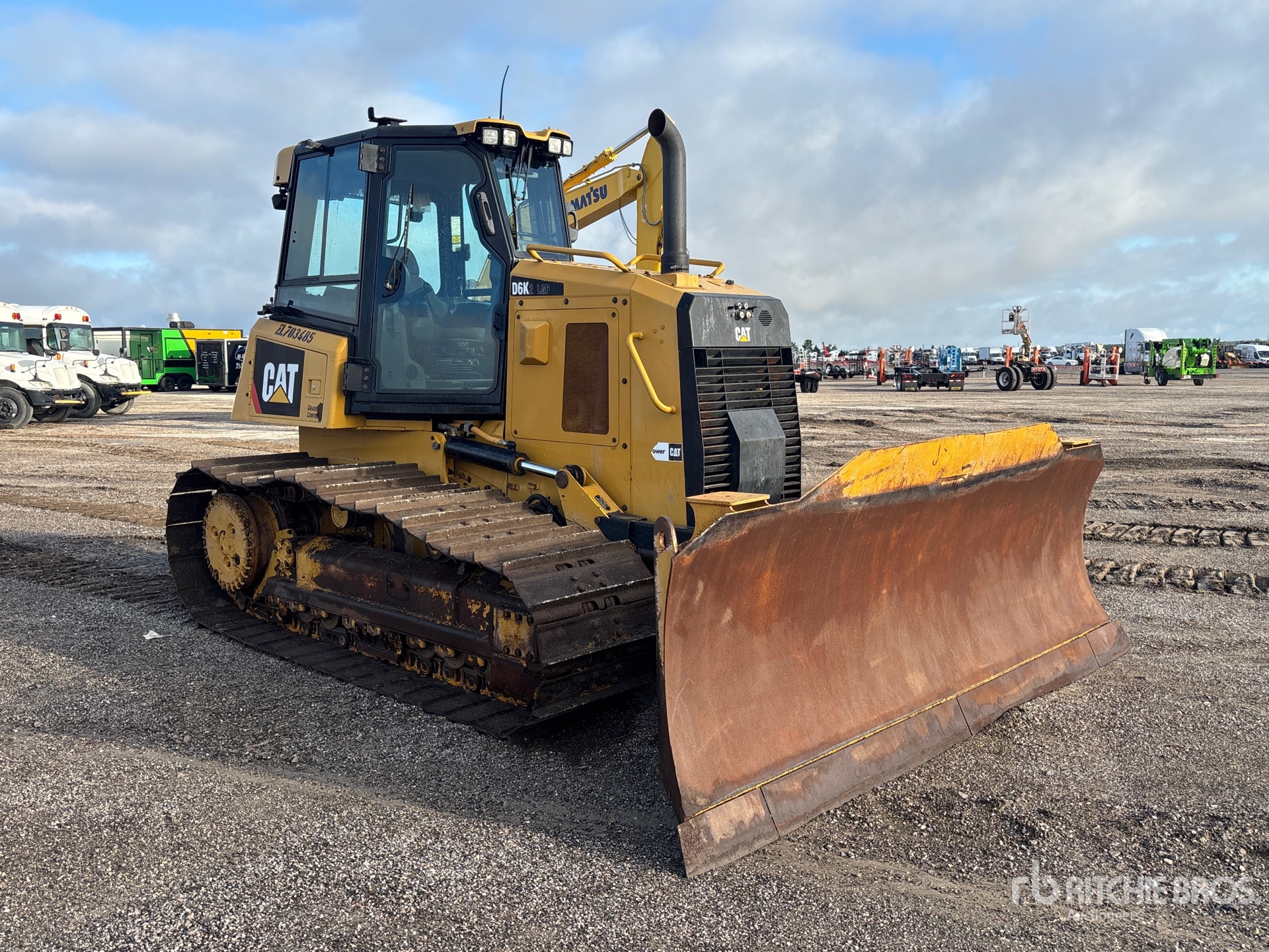Aspect général with Image, coin avant droit