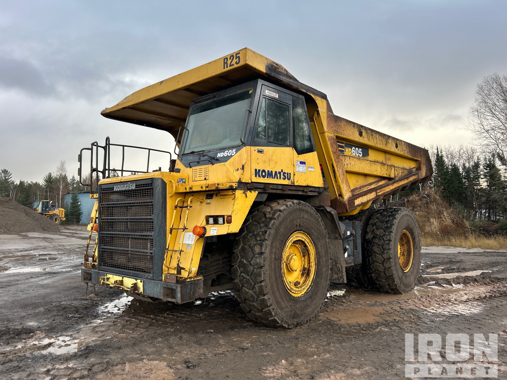 General Appearance with Featured Photo