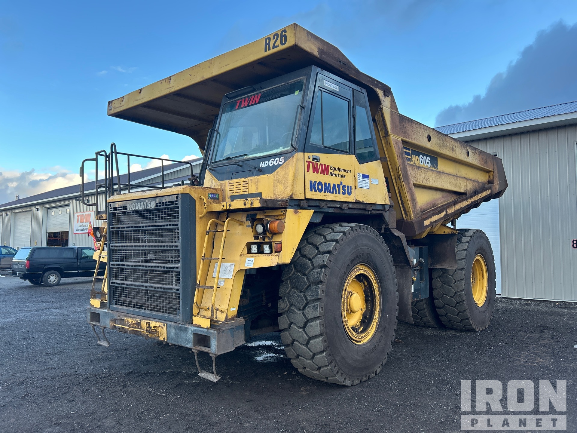 General Appearance with Featured Photo