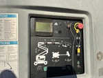 Poste de contrôle inférieur de base with 