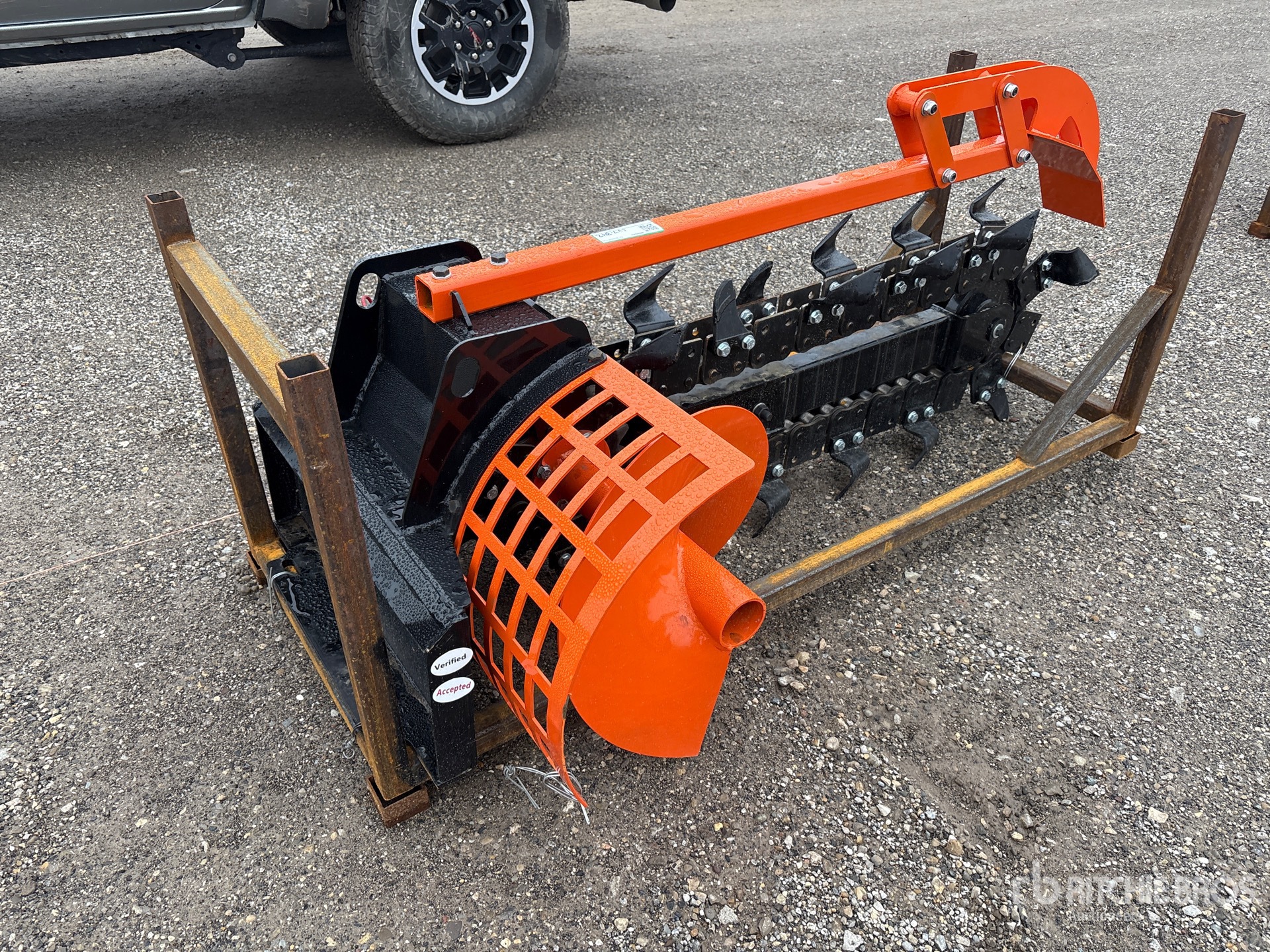 General Appearance with Picture, Right Rear Corner