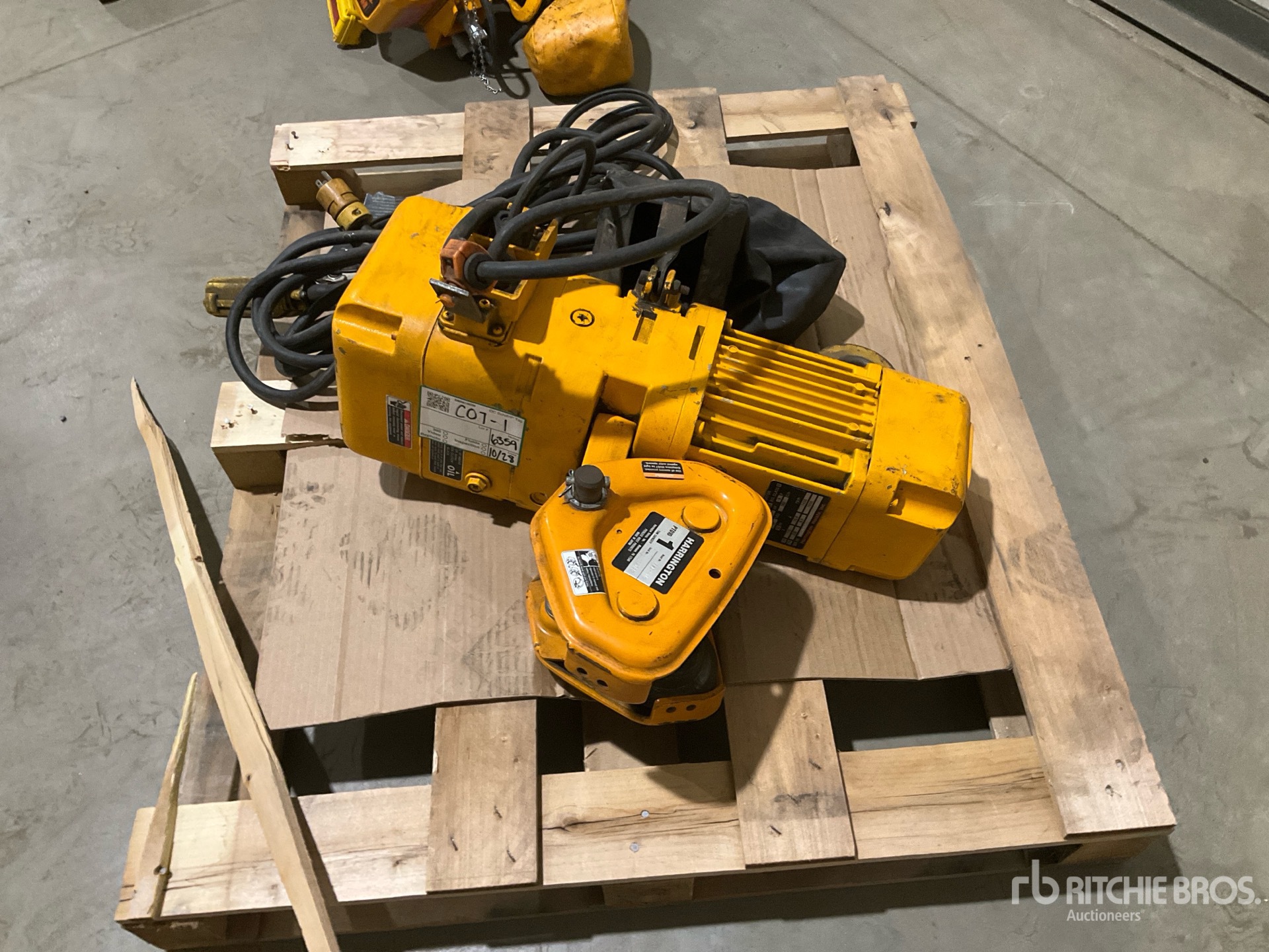 General Appearance with Featured Photo