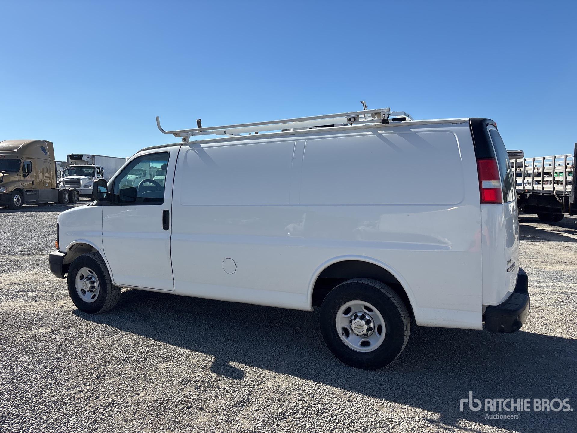 General Appearance with Picture, Left Rear Corner