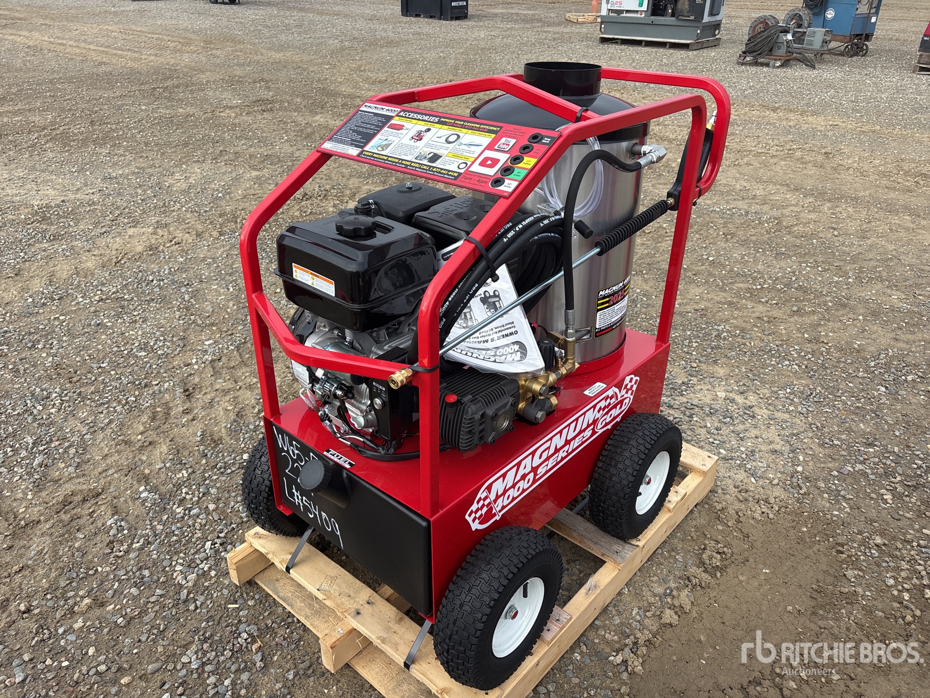 General Appearance with Featured Photo