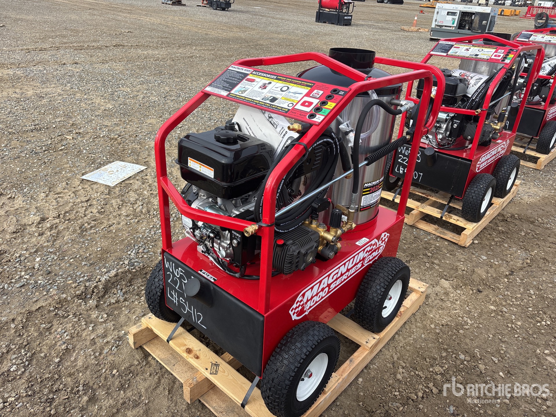 General Appearance with Featured Photo