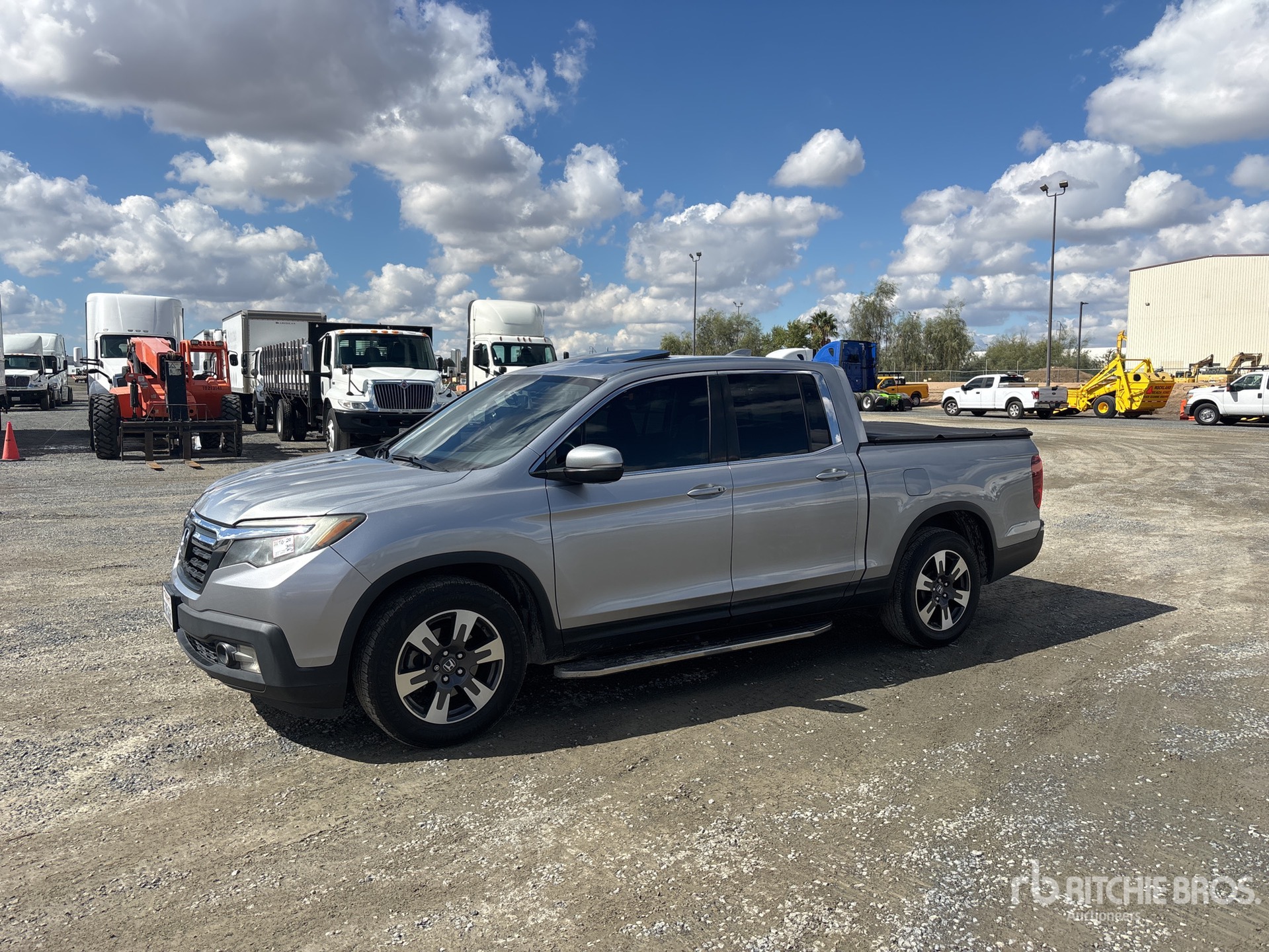 General Appearance with Featured Photo