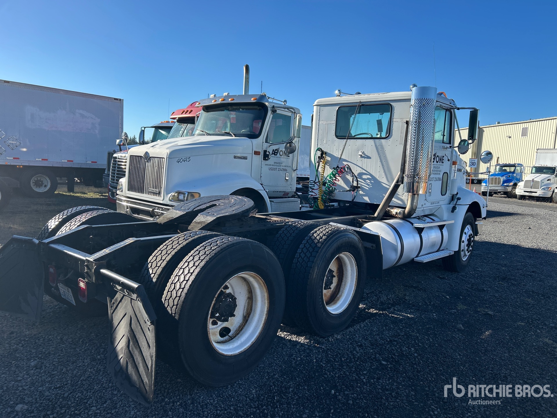 General Appearance with Picture, Right Rear Corner