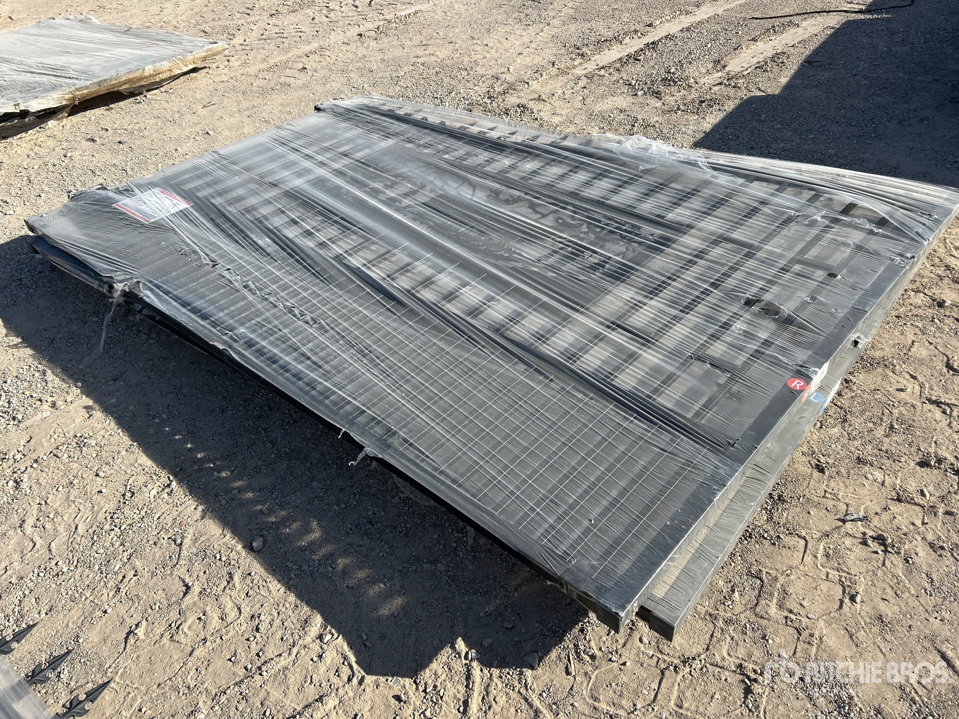 General Appearance with Image, coin avant droit