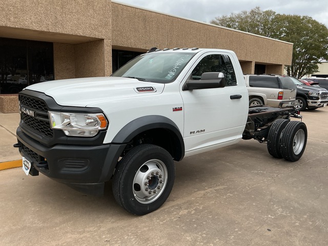 2022 Ram 4500 4x2 Cab and Chassis