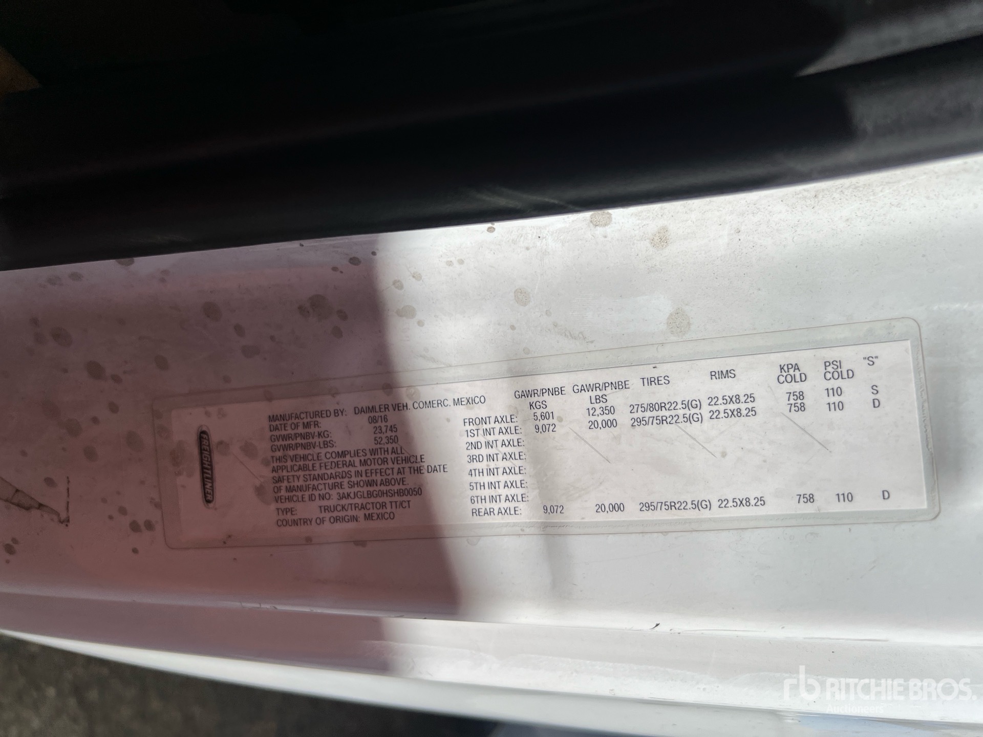 Aspect général with Numéro de série/Numéro d'identification du véhicule automobile
