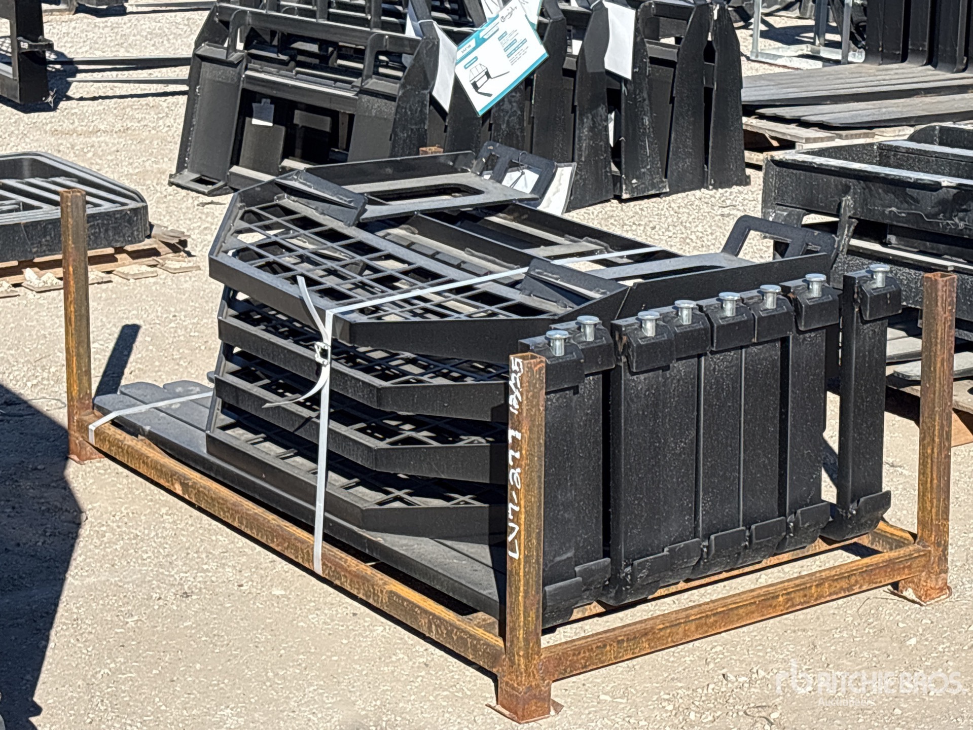 General Appearance with Foto, angolo anteriore sinistro