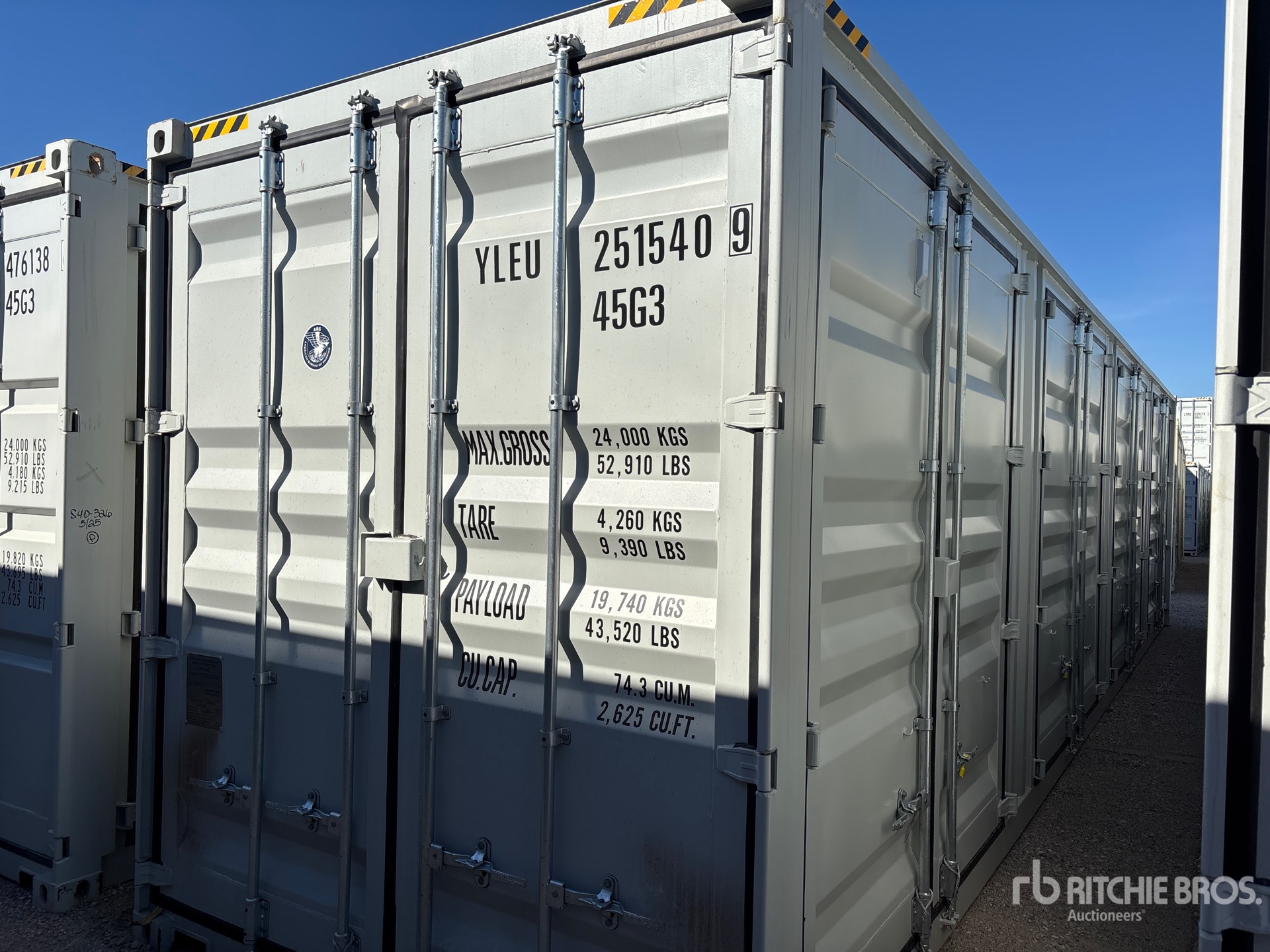 Aspect général with Image, coin avant gauche