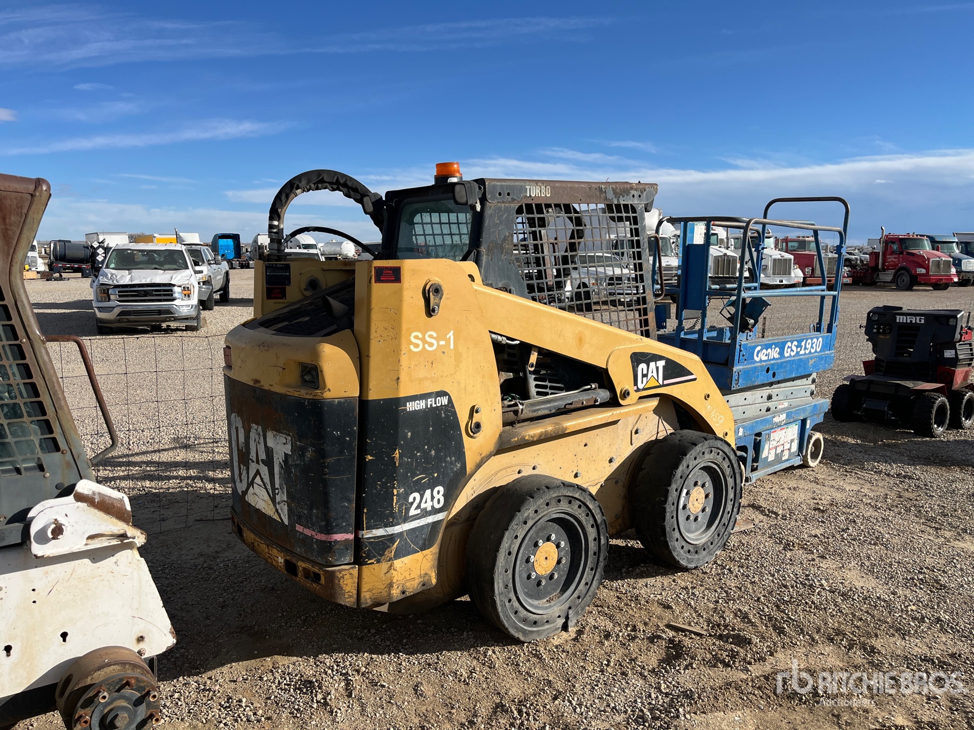 General Appearance with Imagen: esquina trasera izquierda