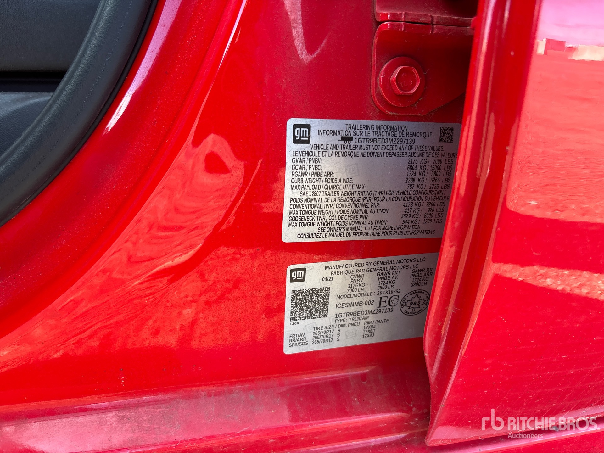 General Appearance with Serial Number / VIN