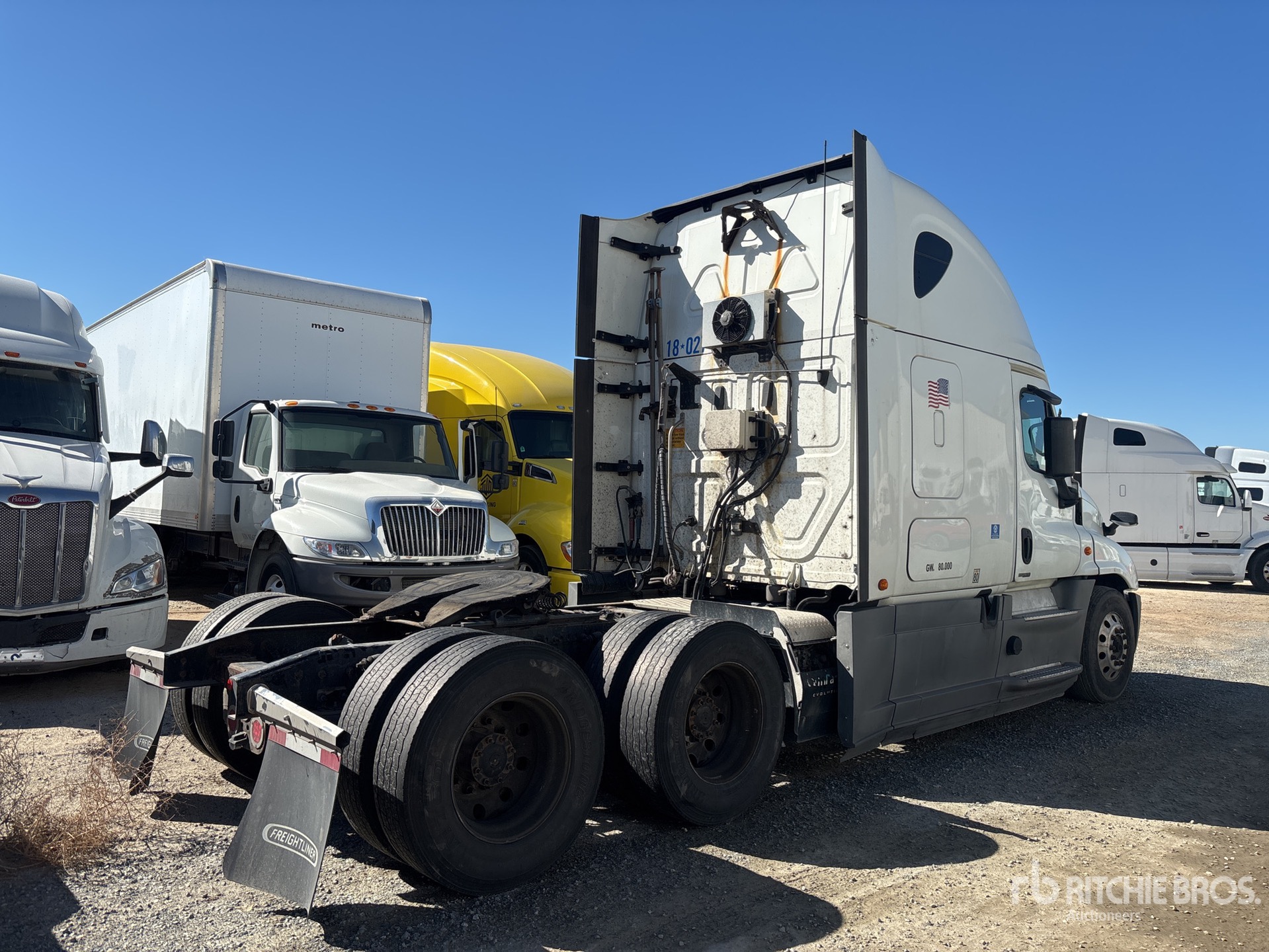 General Appearance with Imagen: esquina trasera derecha