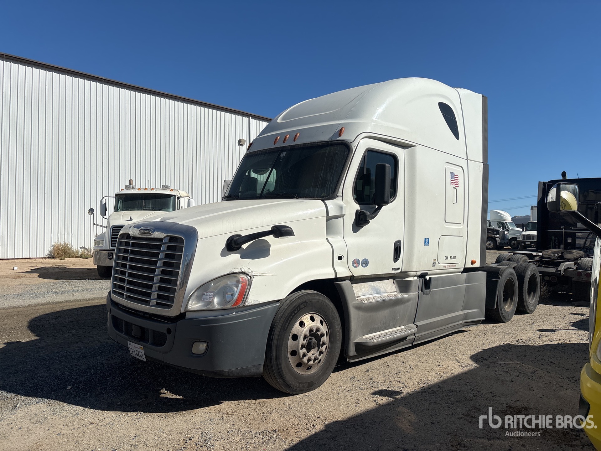 General Appearance with Imagen: esquina delantera izquierda