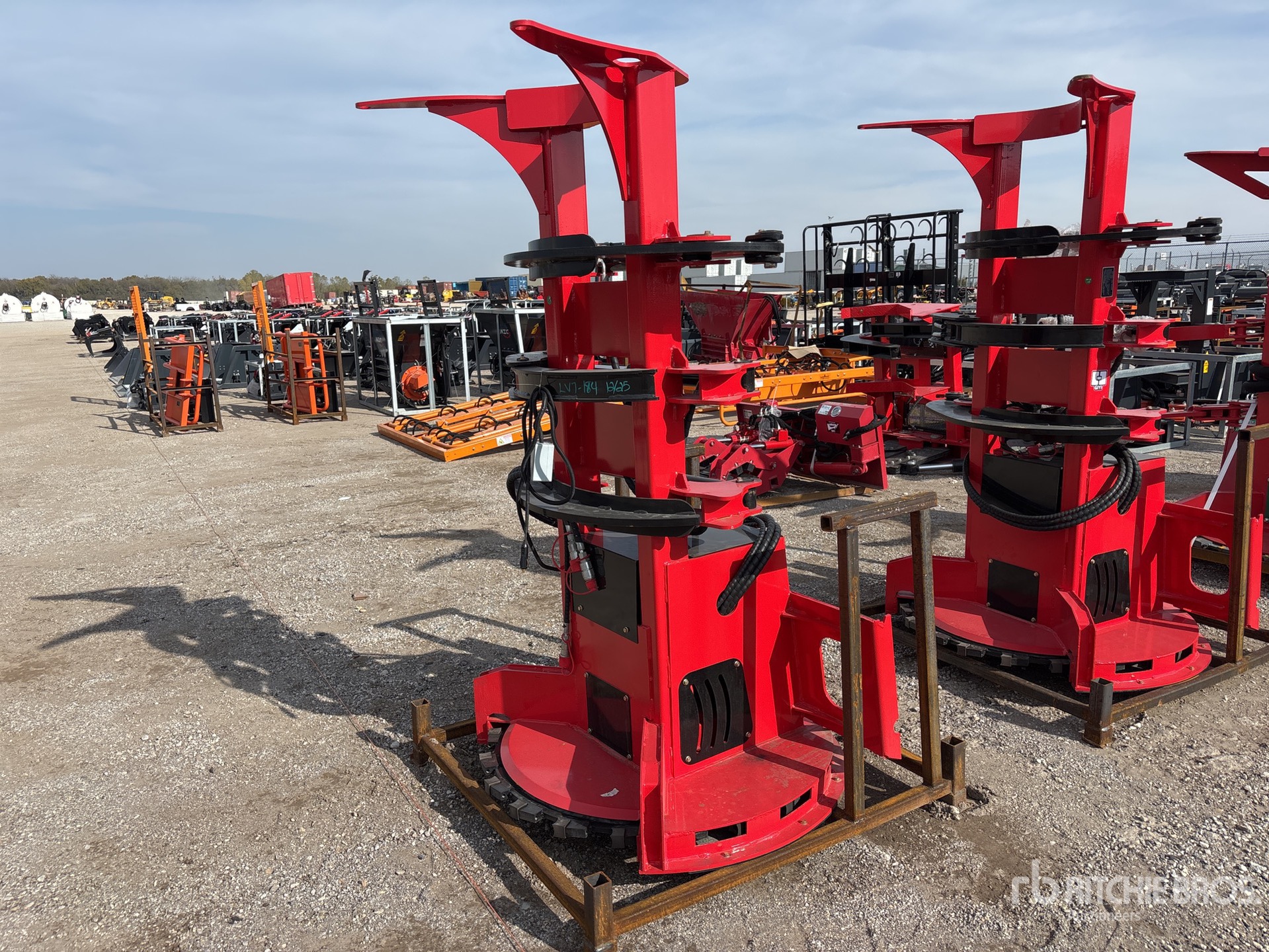 General Appearance with Bild, Ecke vorne links