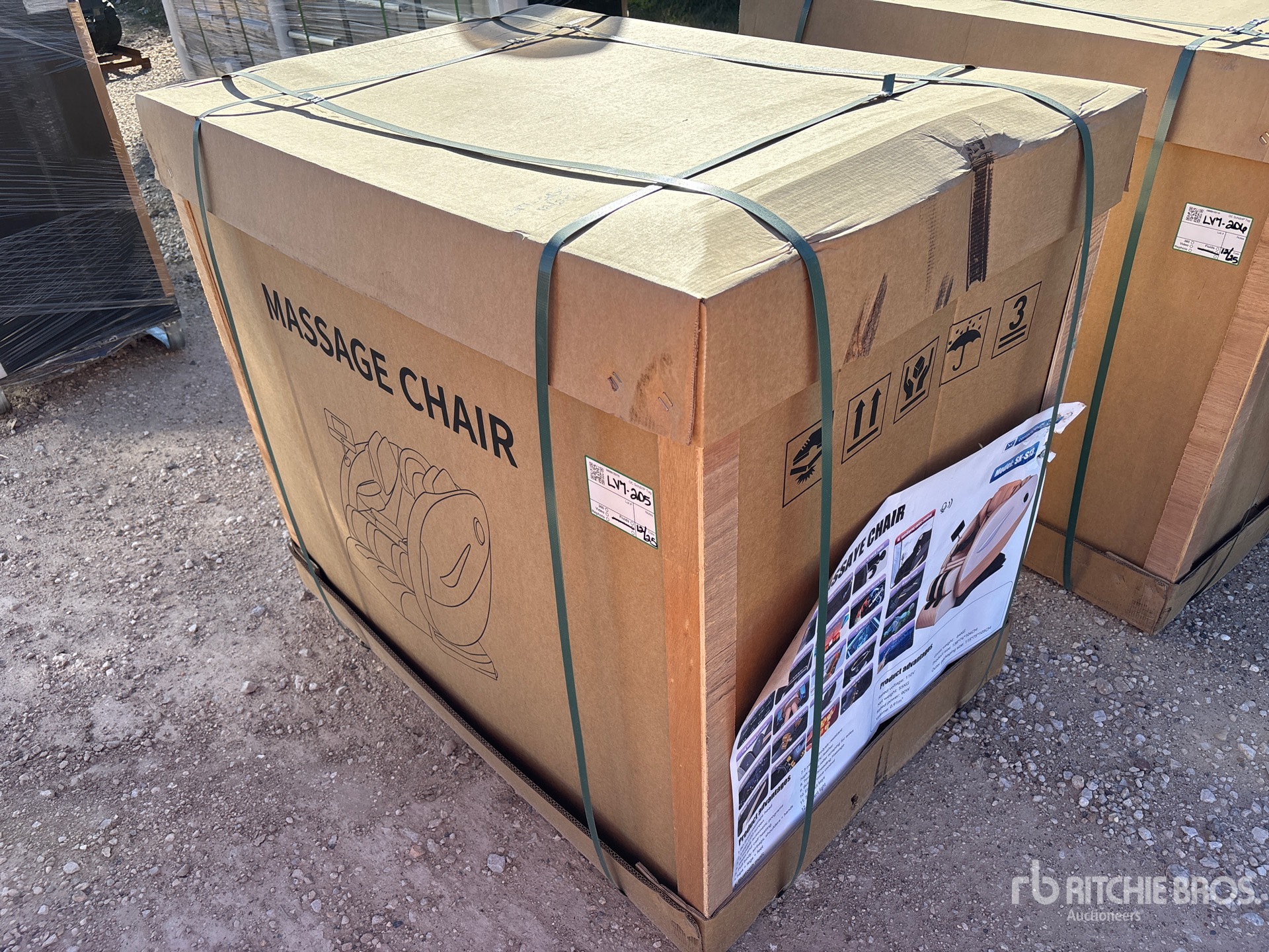 General Appearance with Picture, Left Front Corner